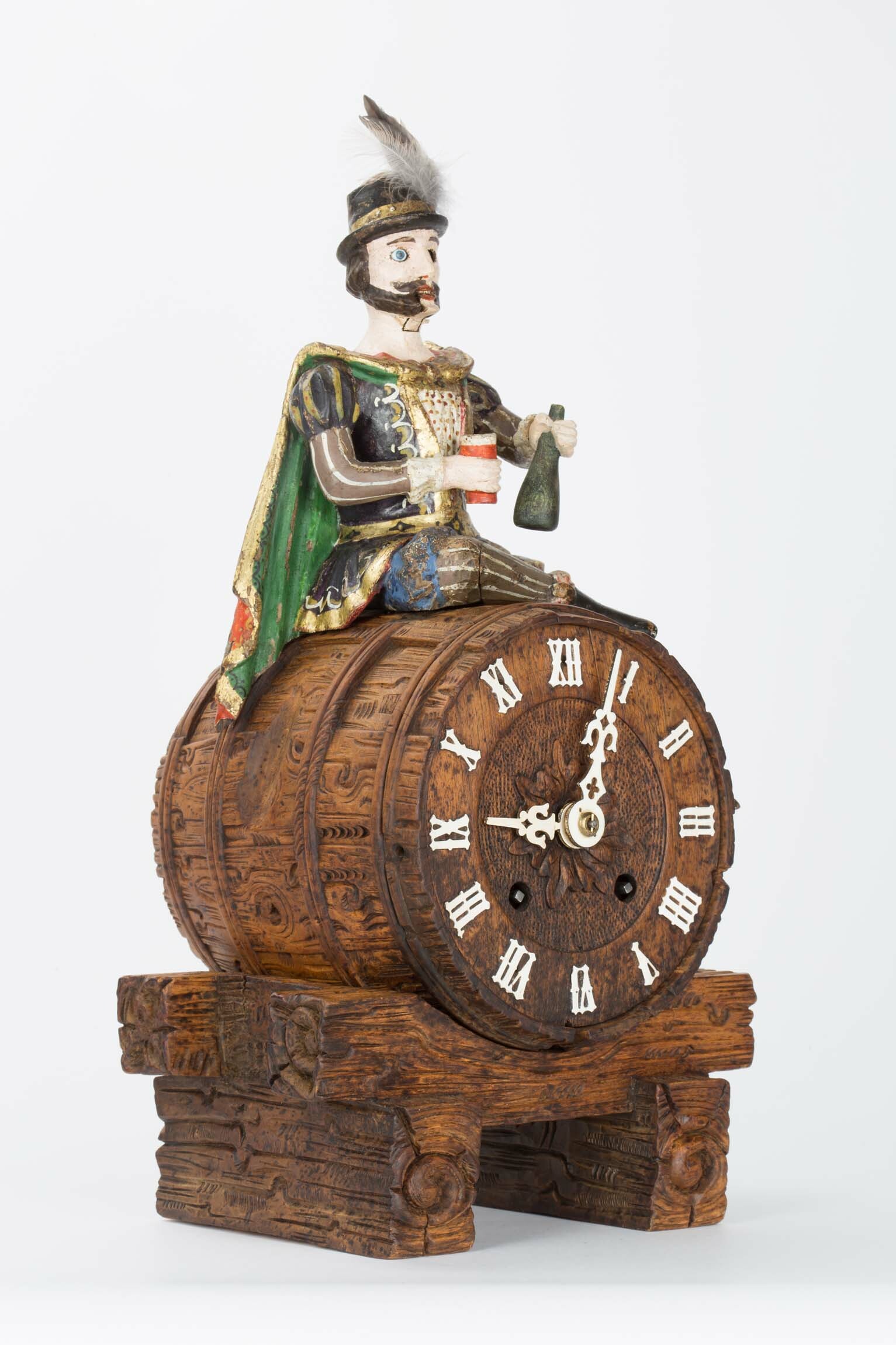 Tischuhr mit Gambrinus, wohl Schwarzwald, 2. Hälfte des 19. Jahrhunderts (Deutsches Uhrenmuseum CC BY-SA)