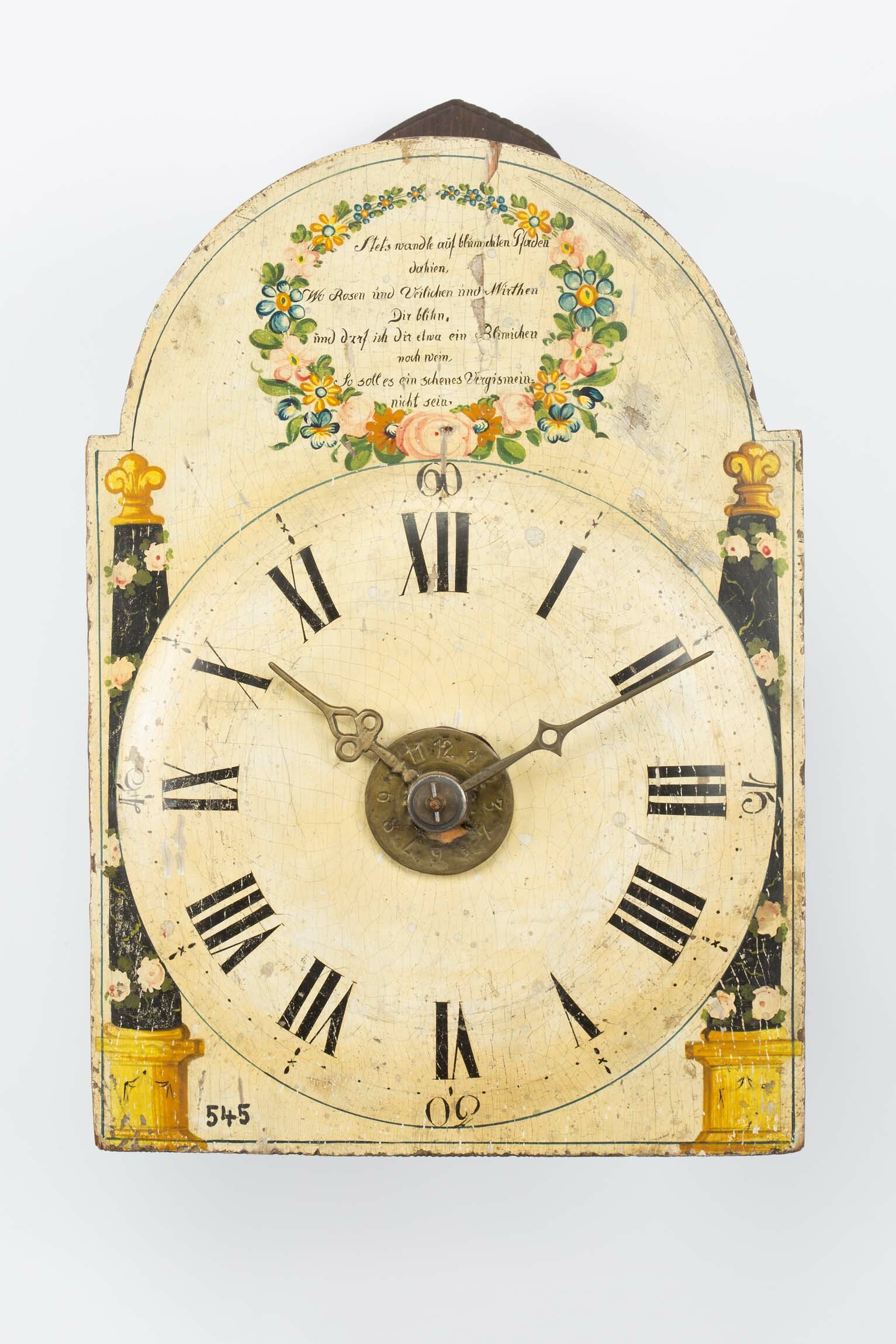 Lackschilduhr, Werk: Lorenz Villinger, Ibental, um 1780, Schild: Schwarzwald, um 1820 (Deutsches Uhrenmuseum CC BY-SA)