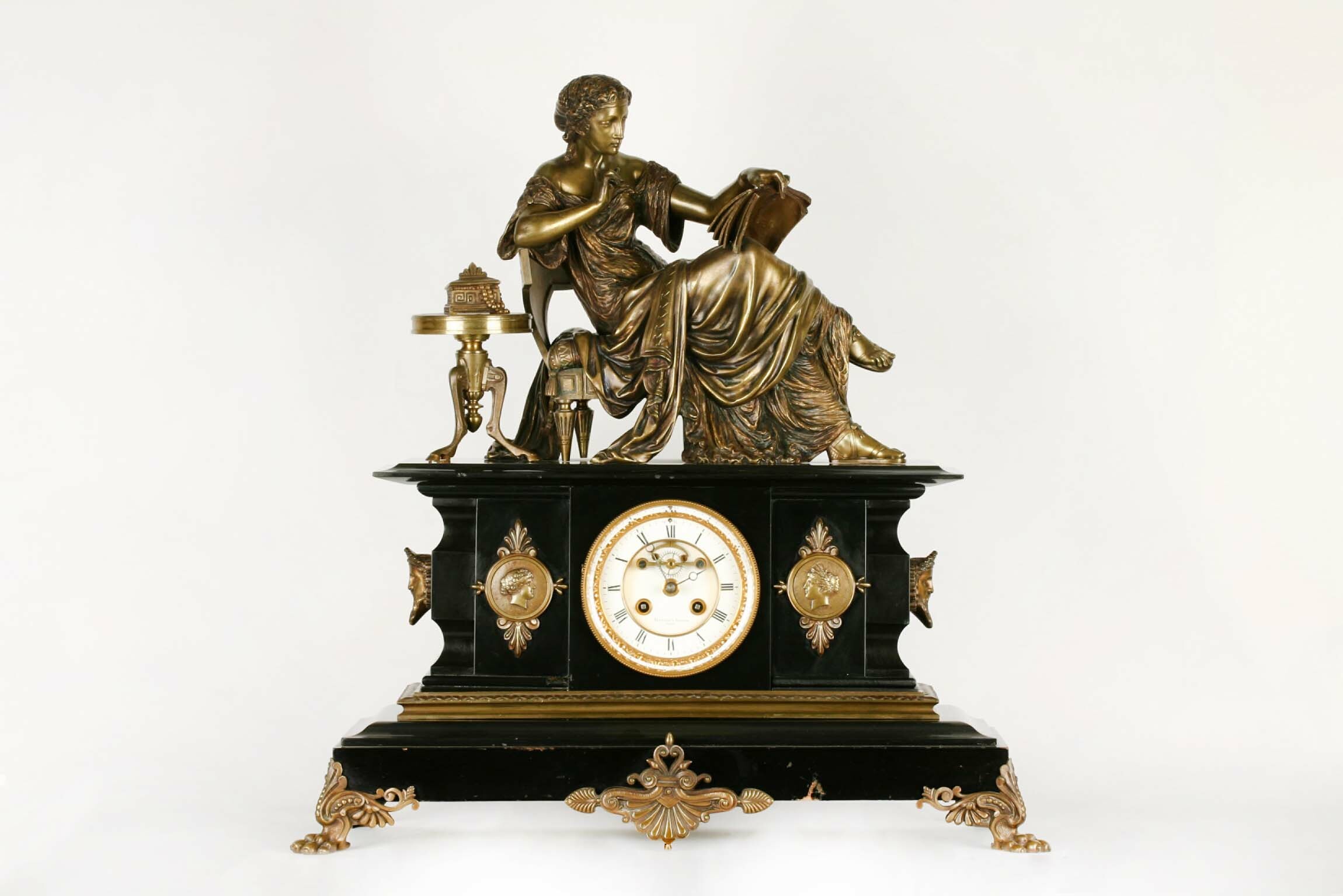 Tischuhr, Derudder und Rousson, Paris, um 1850 (Deutsches Uhrenmuseum CC BY-SA)