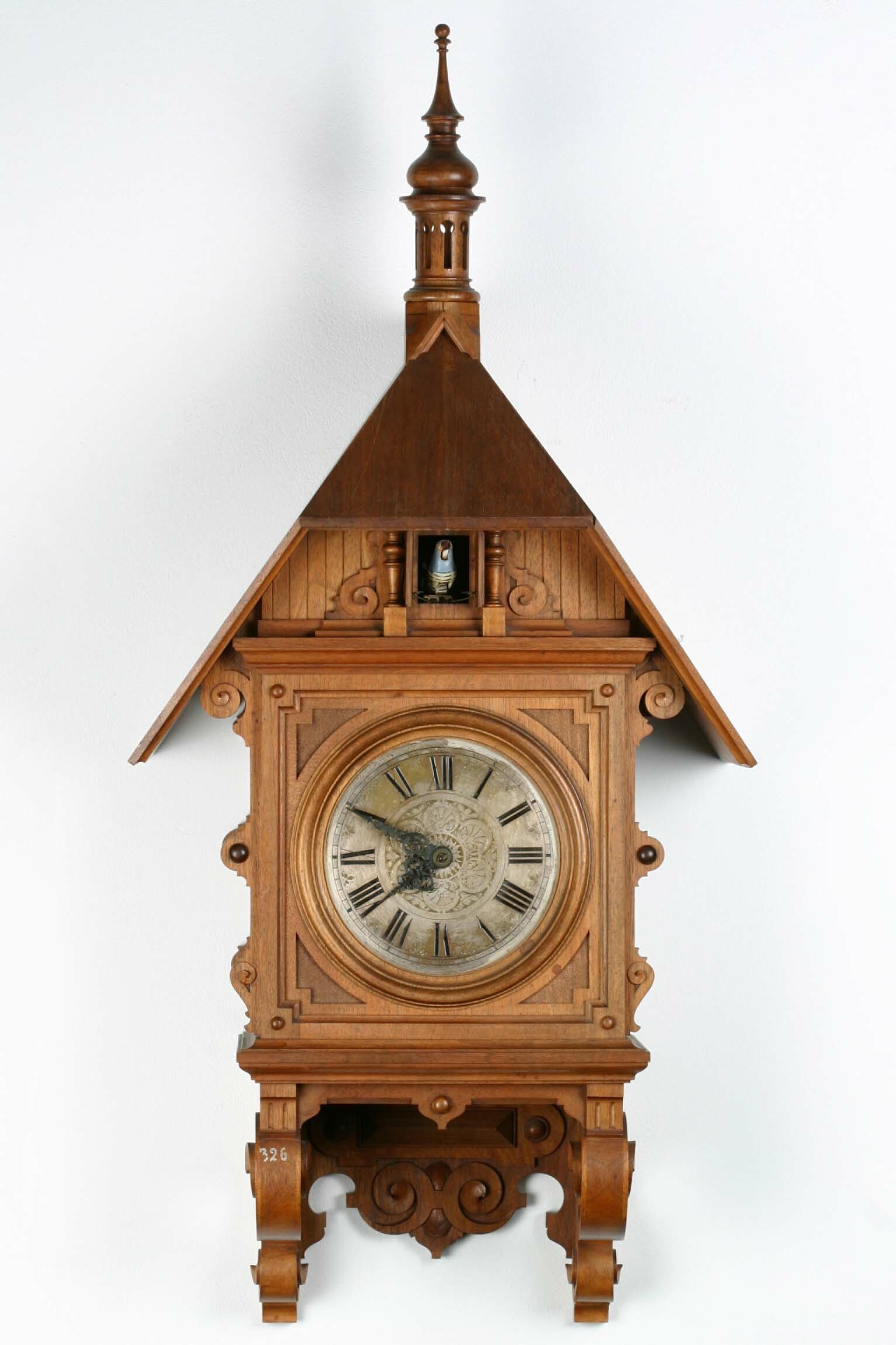 Bahnhäusleuhr, Robert Bichweiler, August Tritschler, Aron Ketterer, Furtwangen, um 1890 (Deutsches Uhrenmuseum CC BY-SA)