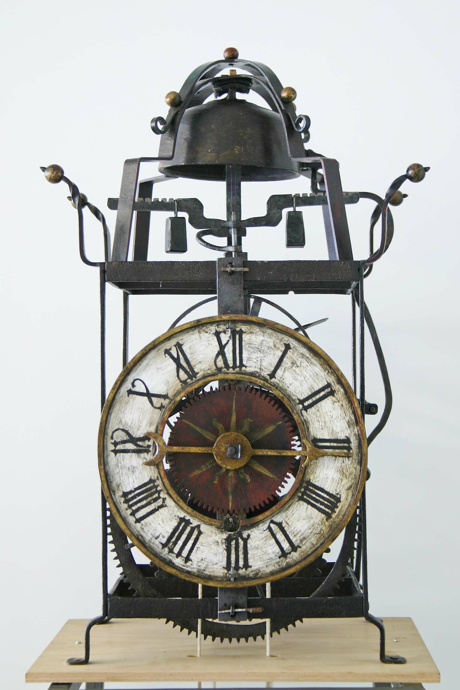 Nachbau einer Gotischen Stuhluhr (Deutsches Uhrenmuseum CC BY-SA)