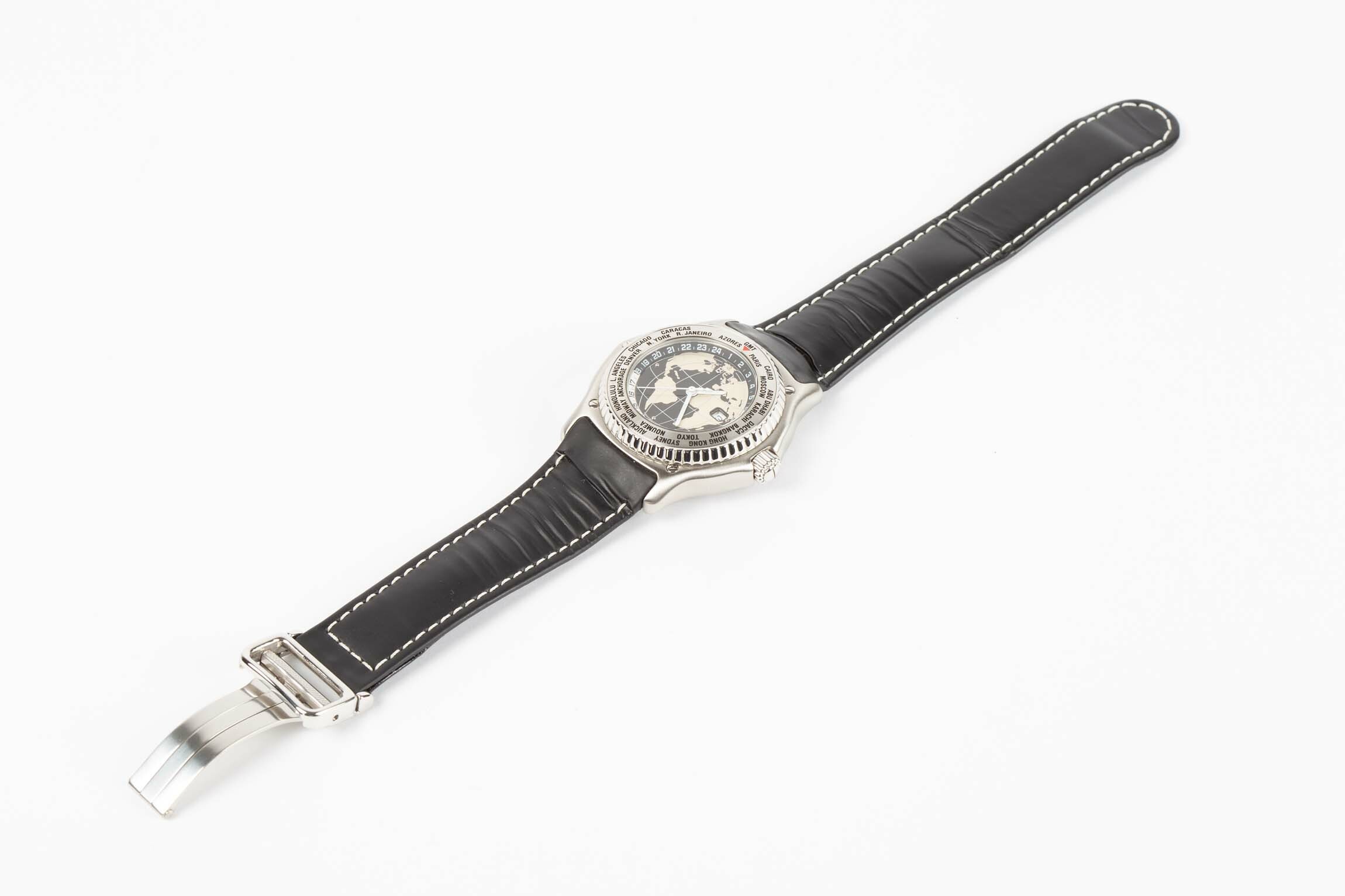 Armbanduhr, Ebel, La Chaux-de-Fonds (CH), 2000 (Deutsches Uhrenmuseum CC BY-SA)