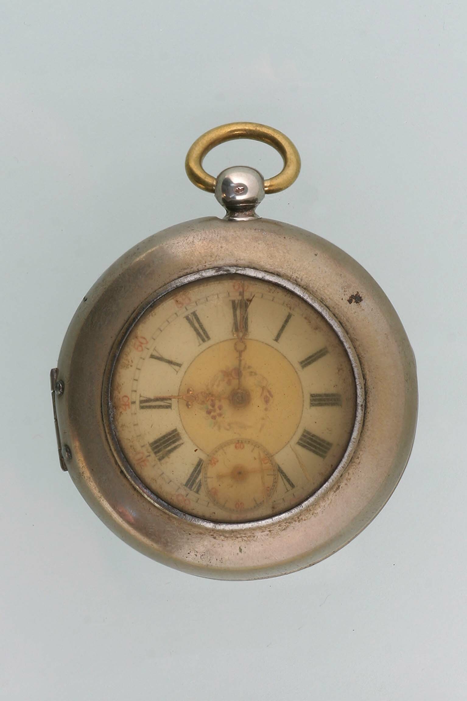 Taschenuhr mit Schutzgehäuse, um 1875 (Deutsches Uhrenmuseum CC BY-SA)