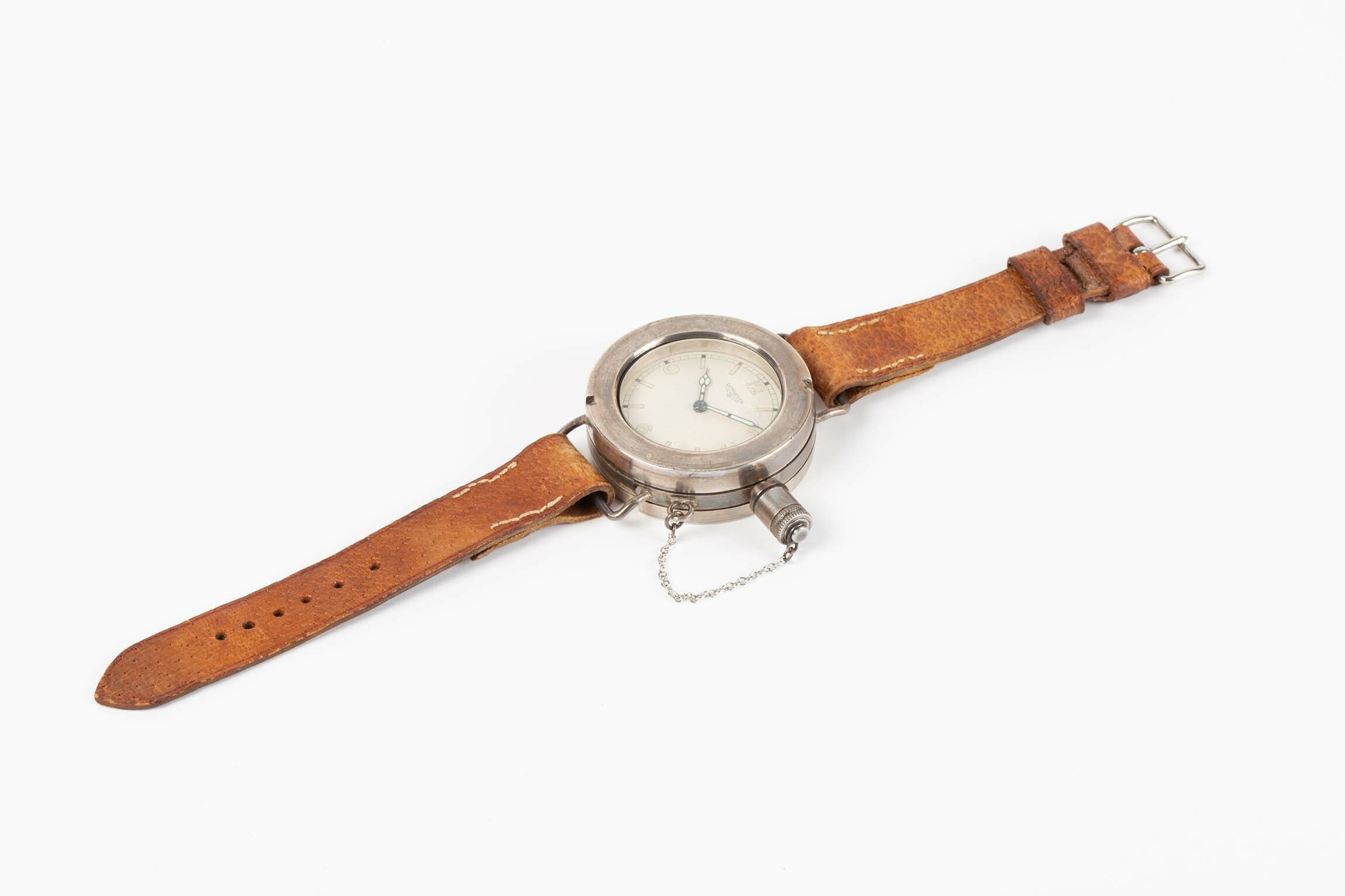 Armbanduhr, Longines und A. T. Oliver, Schweiz und England, um 1942 (Deutsches Uhrenmuseum CC BY-SA)