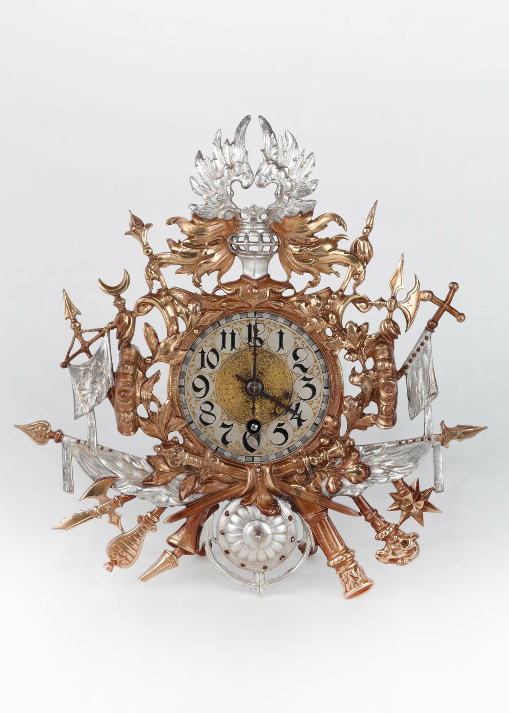Tischuhr, A. G. für Uhrenfabrikation, Lenzkirch, 1880-1885 (Deutsches Uhrenmuseum CC BY-SA)