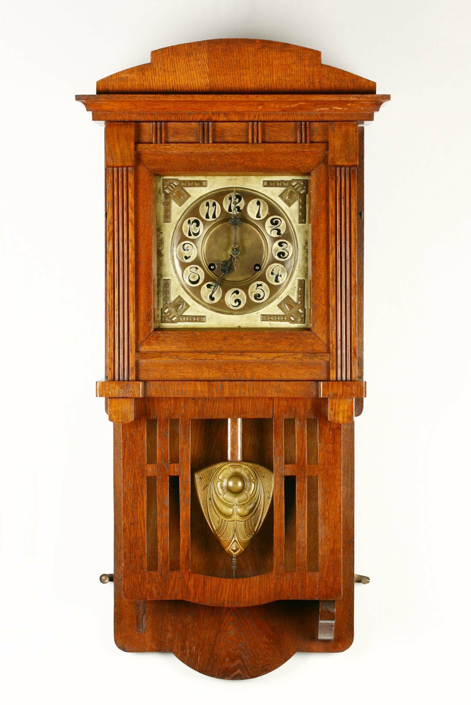 Regulator, Badische Uhrenfabrik, Furtwangen, um 1910 (Deutsches Uhrenmuseum CC BY-SA)