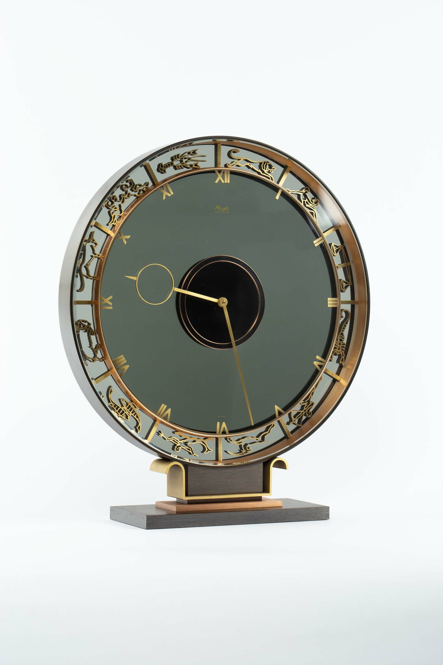 Tierkreiszeichenuhr, Kienzle, Schwenningen, ab 1936 (Deutsches Uhrenmuseum CC BY-SA)