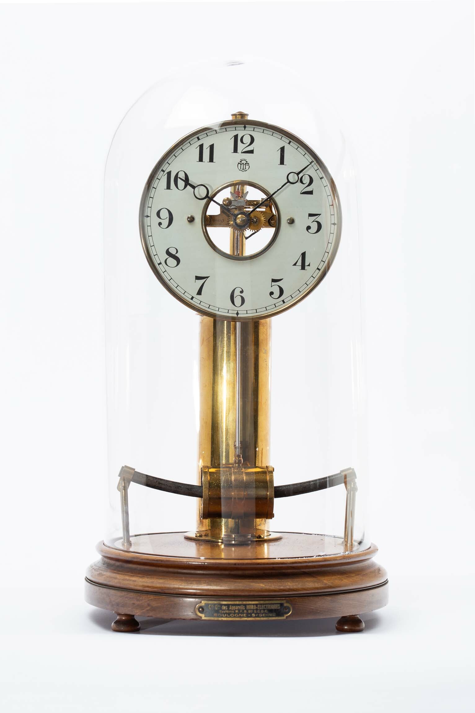 Tischuhr, Compagnie Générale des Appareils Horo-Electriques, Paris, um 1921 (Deutsches Uhrenmuseum CC BY-SA)