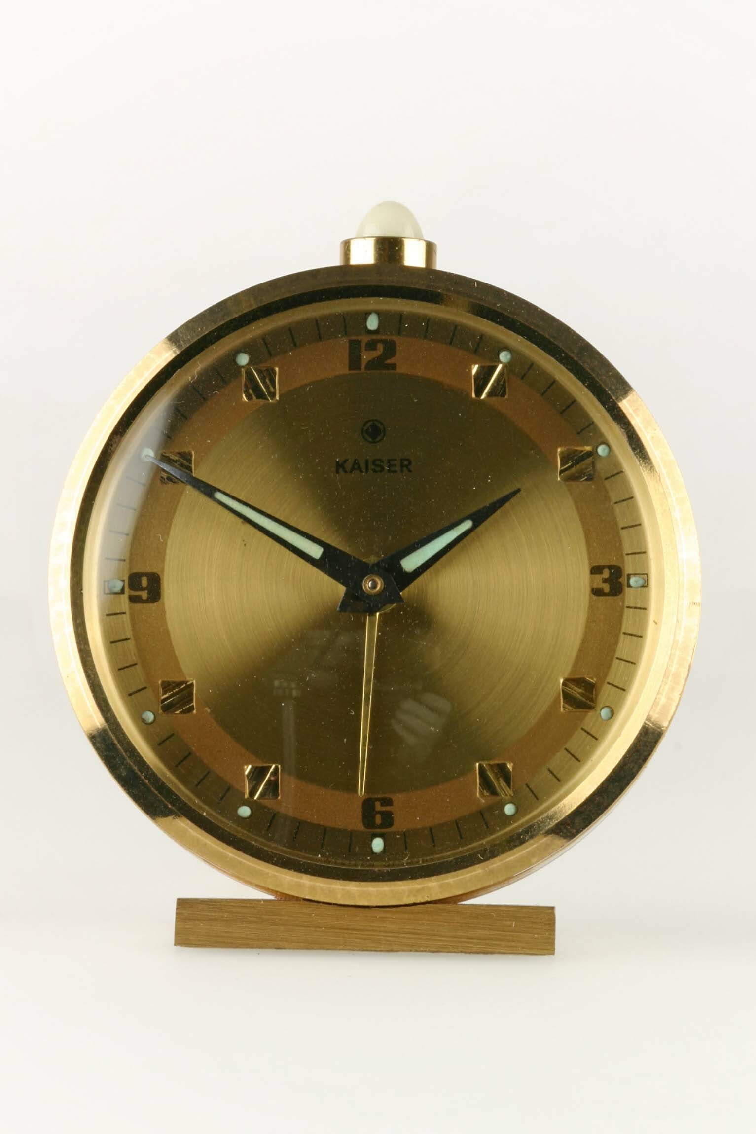 Rückwandglockenwecker, Kaiser, Villingen, um 1970 (Deutsches Uhrenmuseum CC BY-SA)