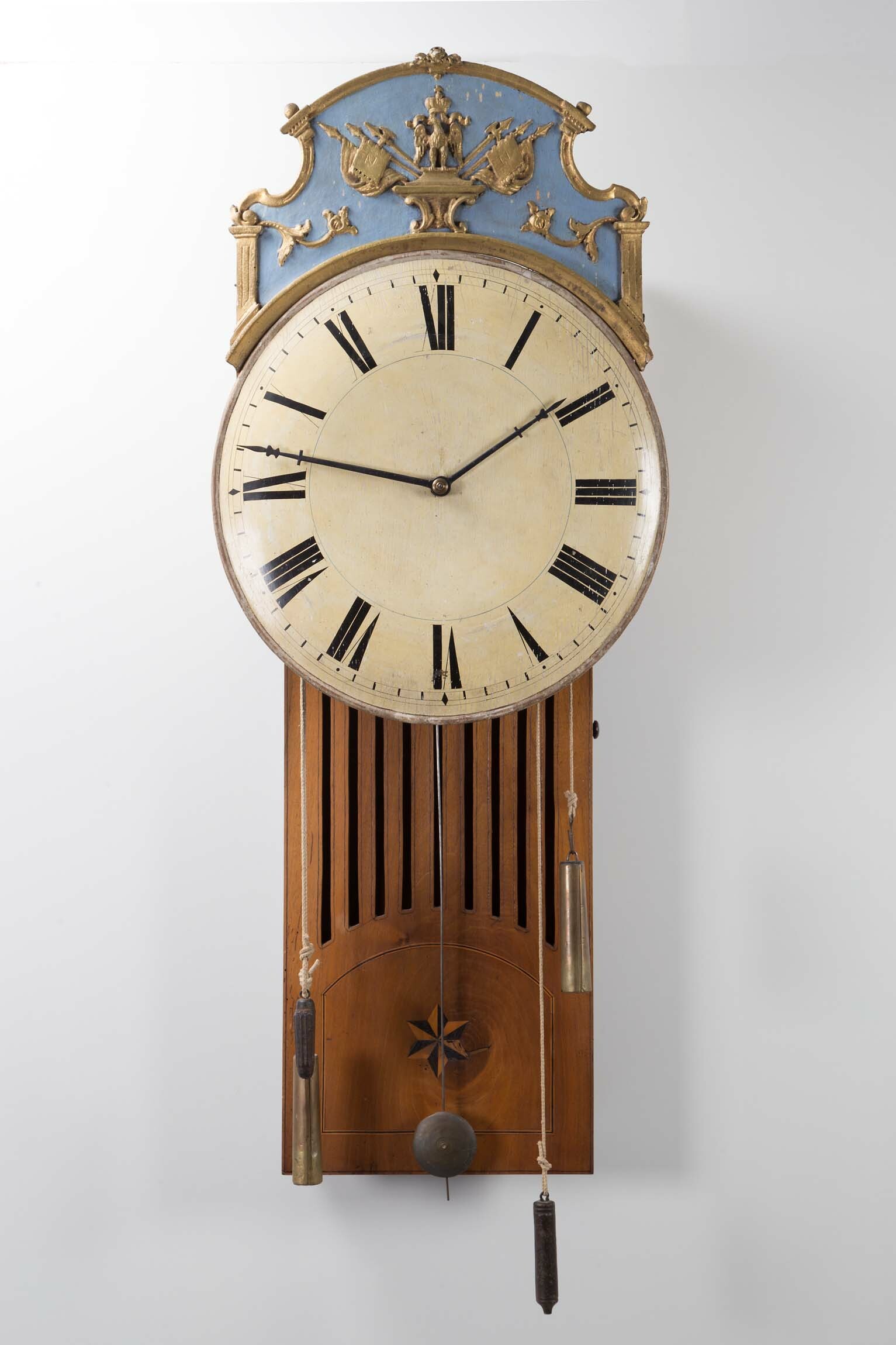 Uhr mit Hackbrett, Schwarzwald, um 1810 (Deutsches Uhrenmuseum CC BY-SA)