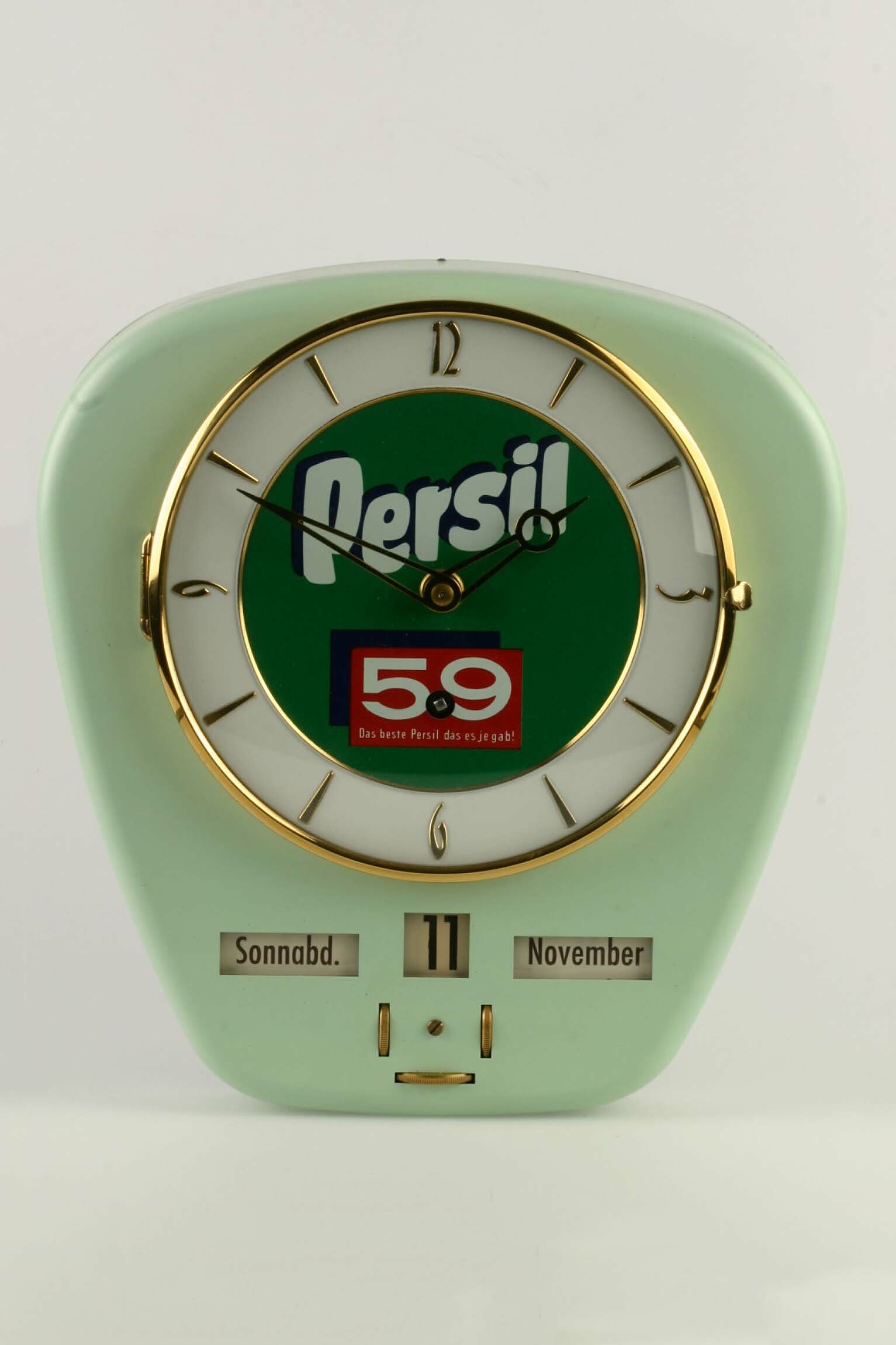 Wanduhr, Hermle, Gosheim, um 1960 (Deutsches Uhrenmuseum CC BY-SA)