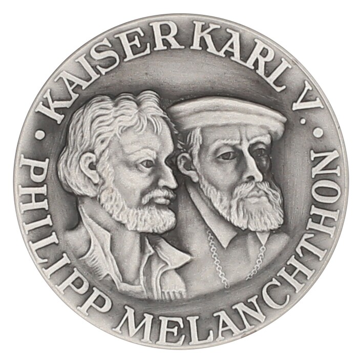 Medaille 1980 anlässlich der 450-Jahrfeier des Augsburger Bekenntnisses (Museum im Melanchthonhaus Bretten CC BY-NC-SA)