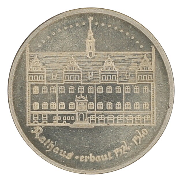 Rathaus in Wittenberg Medaille 1981 auf Luthers 500. Geburtstag (Museum im Melanchthonhaus Bretten CC BY-NC-SA)