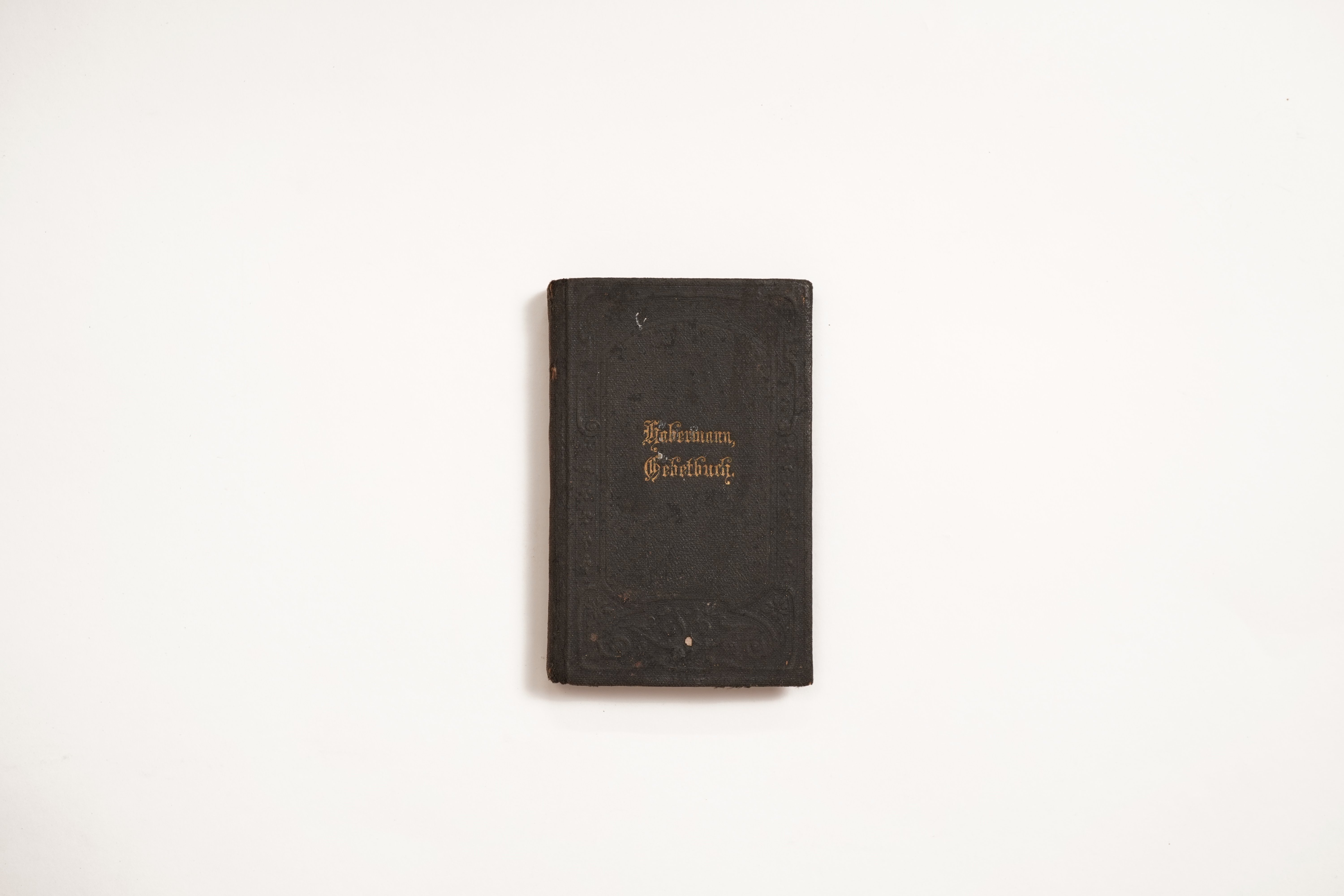 Kleines schwarzes Gebetbuch (Förderkreis Unterjesinger Kelter e.V. CC BY-NC-SA)