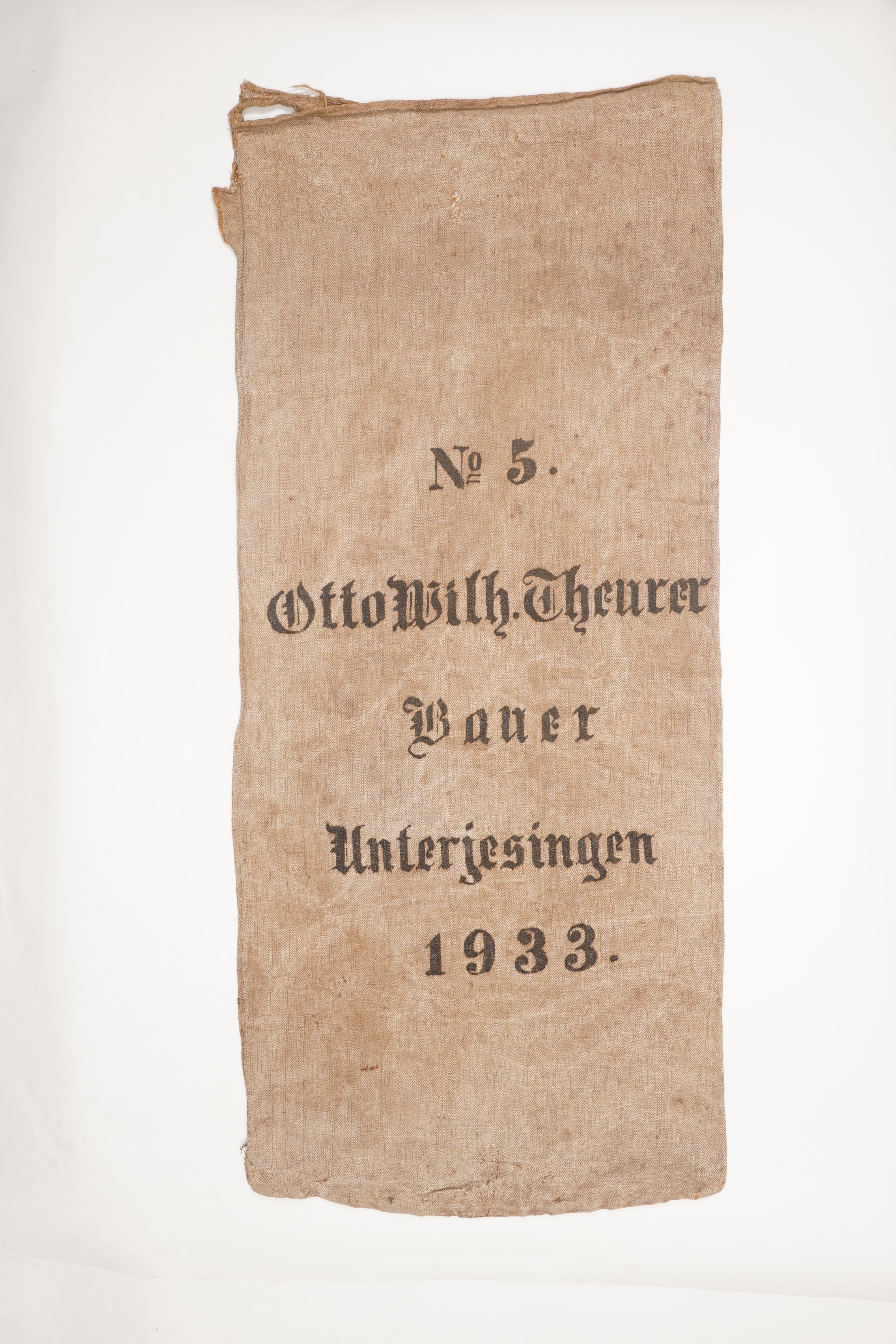 Getreidesack "No 5. Otto Wilh. Theurer" (Förderkreis Unterjesinger Kelter e.V. CC BY-NC-SA)