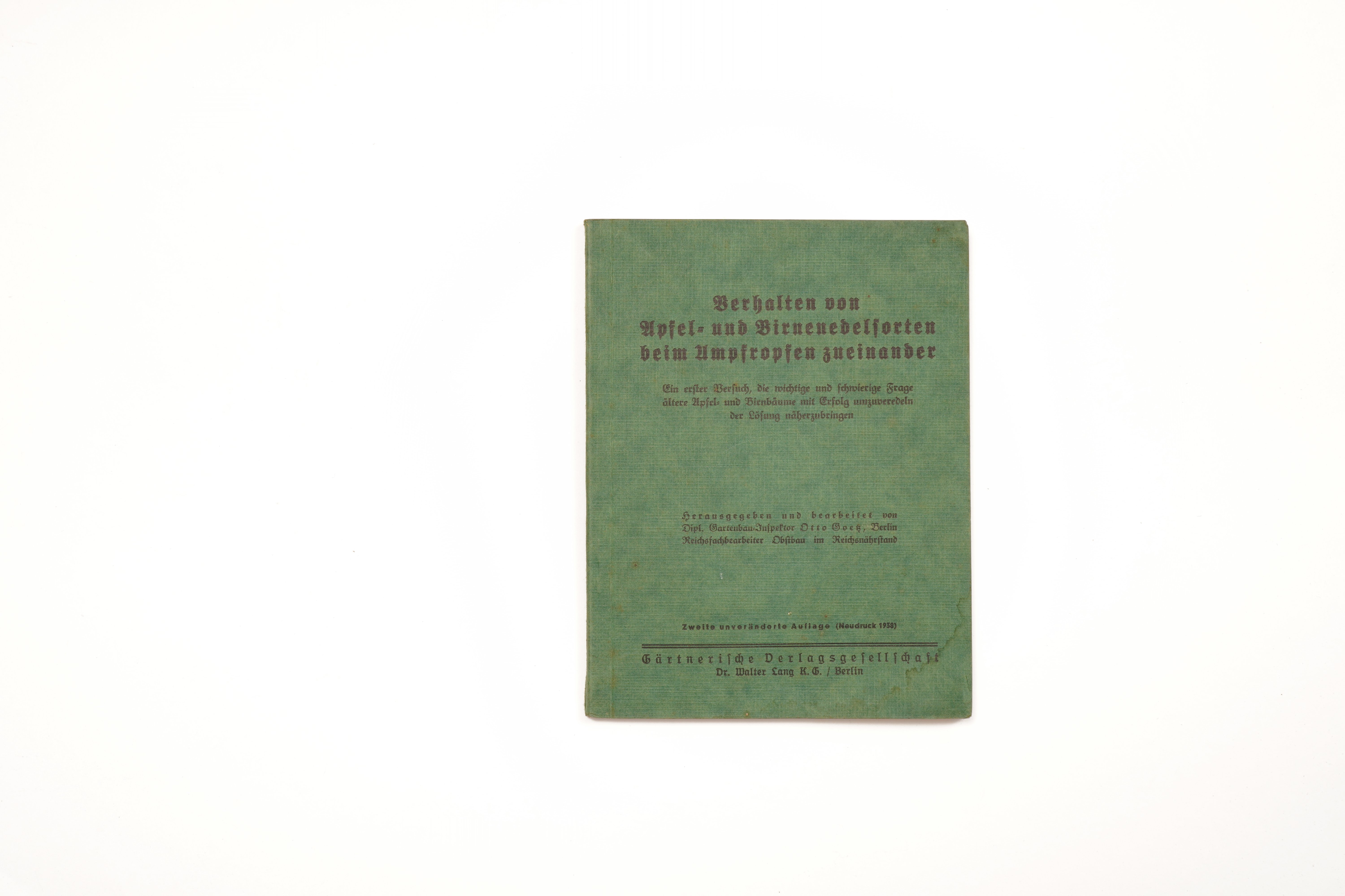 Kleines grünes Obstbau Buch (Förderkreis Unterjesinger Kelter e.V. CC BY-NC-SA)