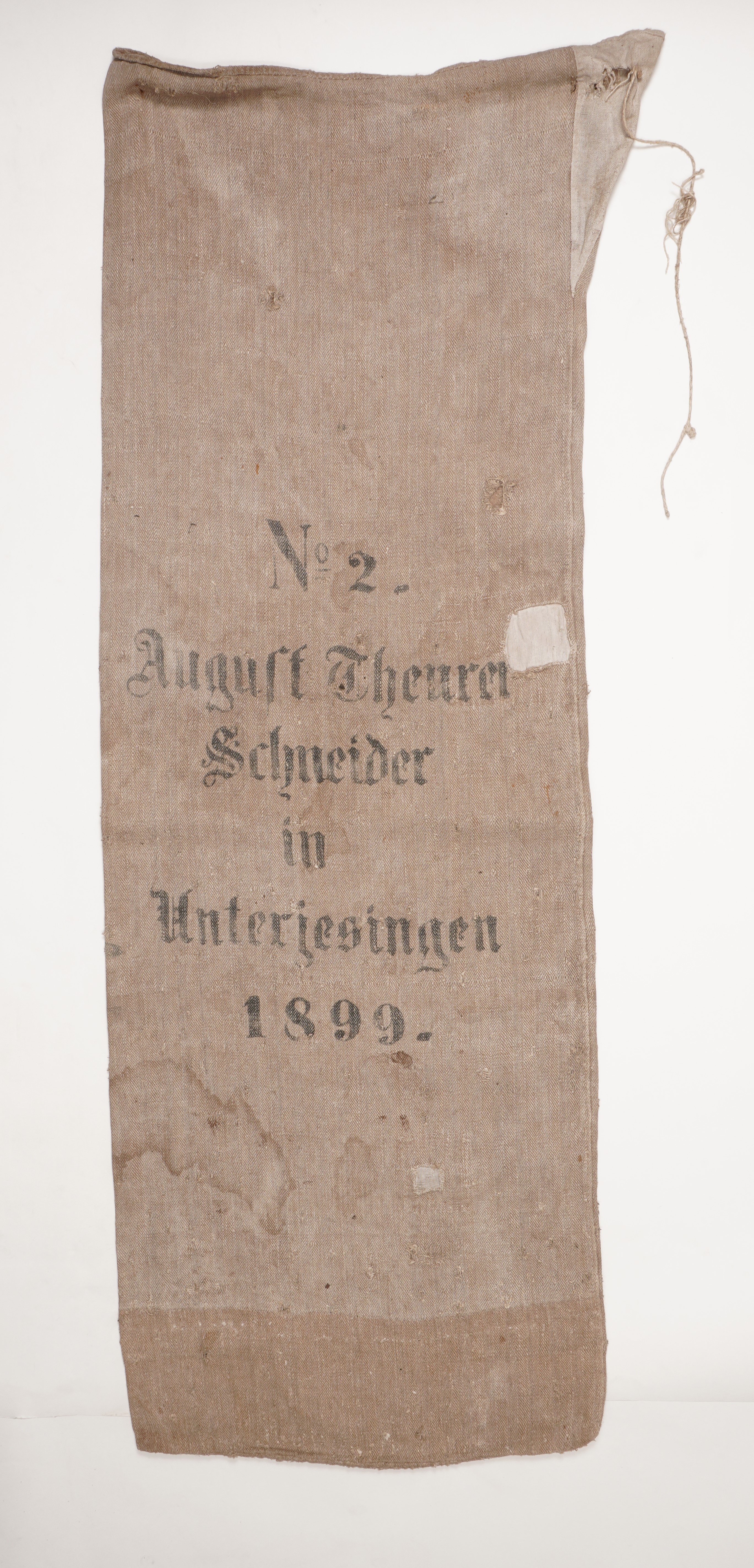 Getreidesack "No 2 August Theurer" (Förderkreis Unterjesinger Kelter e.V. CC BY-NC-SA)