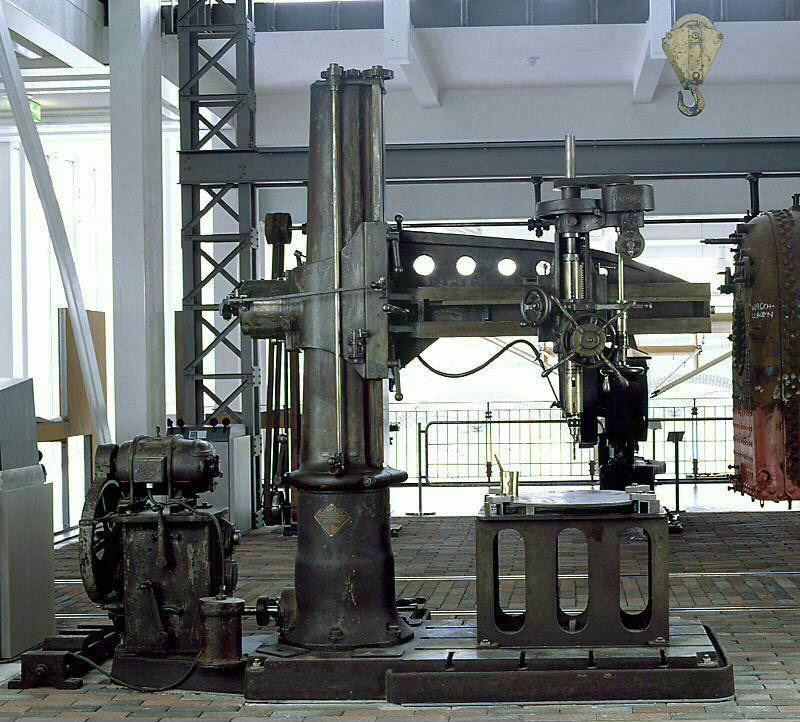 Radialbohrmaschine (Technoseum - Landesmuseum für Technik und Arbeit Mannheim CC BY-NC-SA)