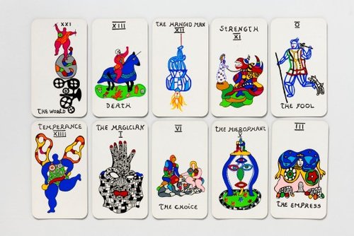 https://bildarchiv.landesmuseum-stuttgart.de/P/Bildarchiv/434165/434165.jpg (Deutsches Spielkartenmuseum Leinfelden-Echterdingen / Niki Charitable Art Foundation CC BY-NC-SA)