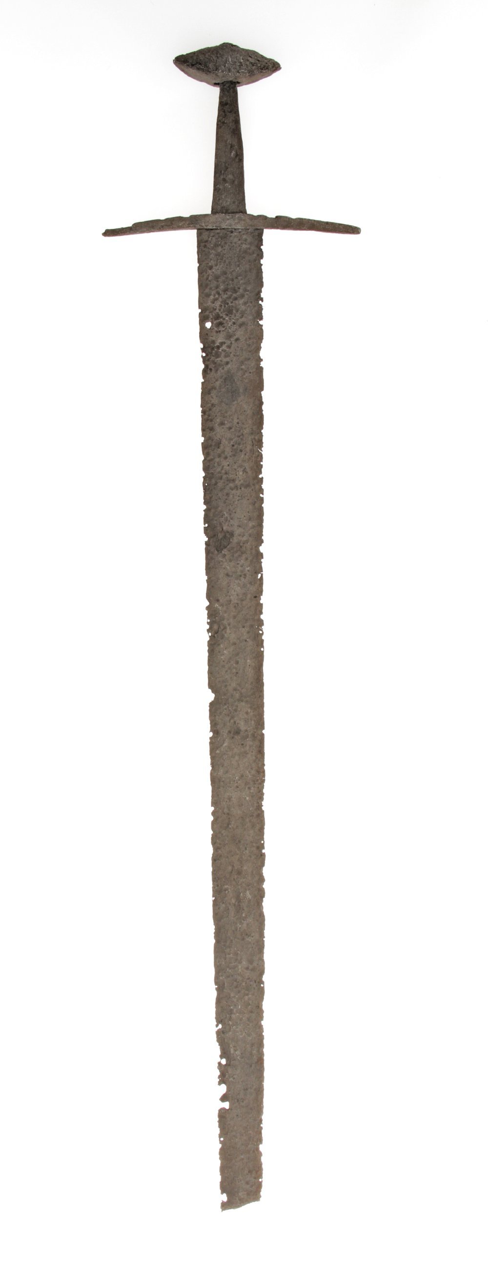 Schwert (Bayerisches Armeemuseum CC BY-NC-ND)