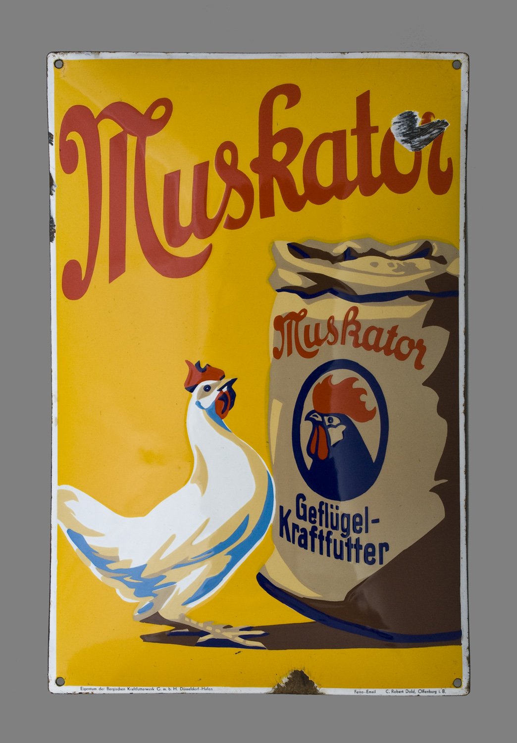 Reklameschild "Muskator - Geflügelkraftfutter" (Stiftung Domäne Dahlem - Landgut und Museum, Weiternutzung nur mit Genehmigung des Museums CC BY-NC-SA)