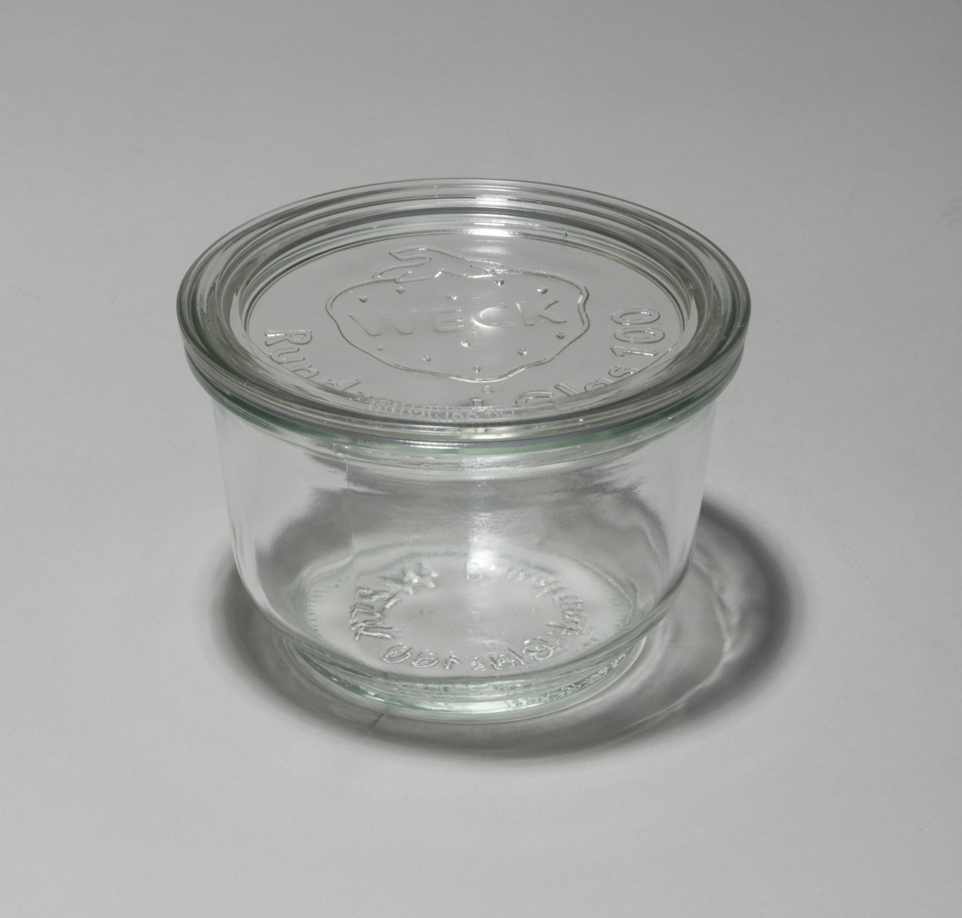 Rundrandglas 100 von "WECK" (Stiftung Domäne Dahlem - Landgut und Museum, Weiternutzung nur mit Genehmigung des Museums CC BY-NC-SA)