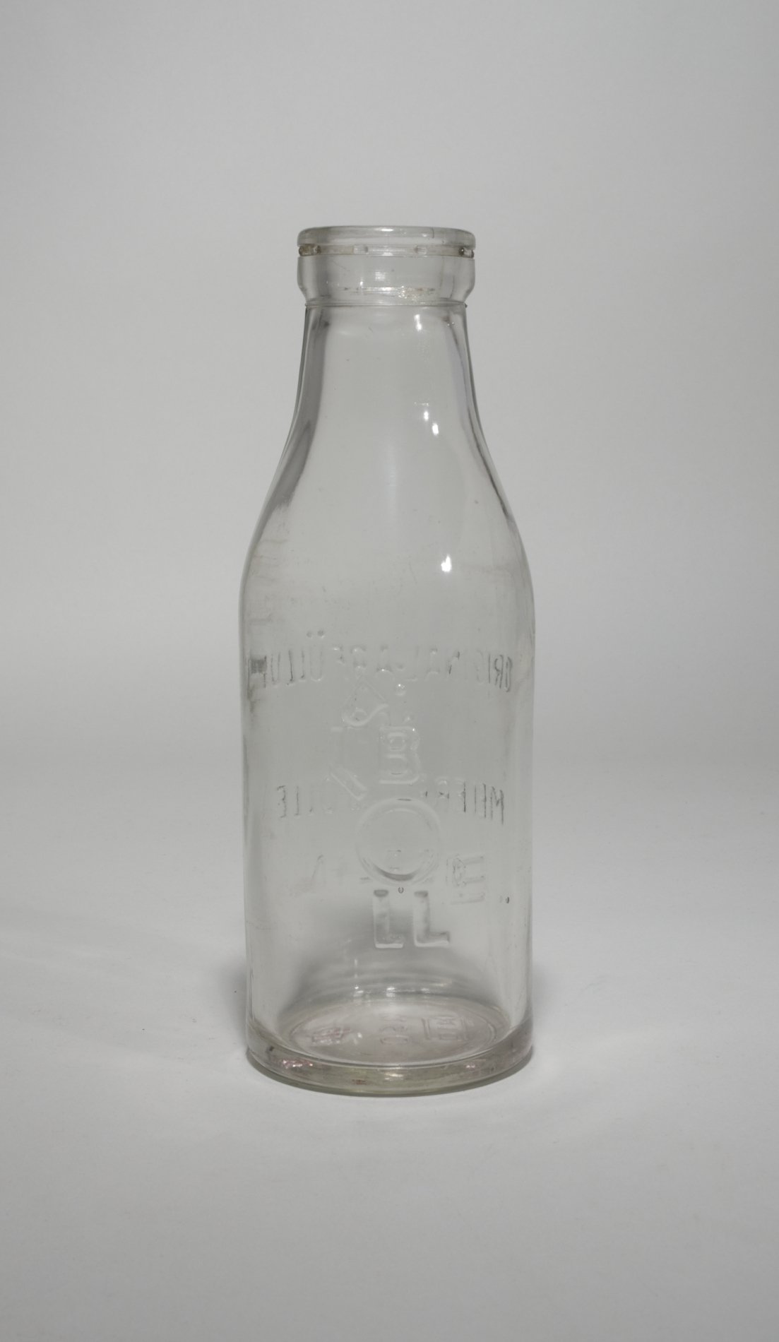Milchflasche "BOLLE" (Stiftung Domäne Dahlem - Landgut und Museum, Weiternutzung nur mit Genehmigung des Museums CC BY-NC-SA)