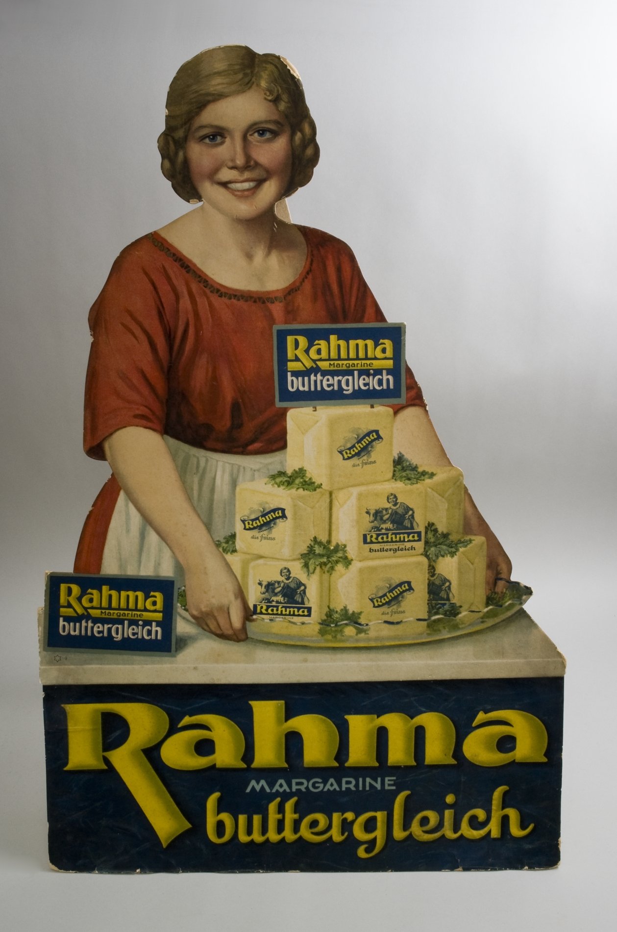 Werbeschild "Rahma - Margarine buttergleich" (Stiftung Domäne Dahlem - Landgut und Museum, Weiternutzung nur mit Genehmigung des Museums CC BY-NC-SA)