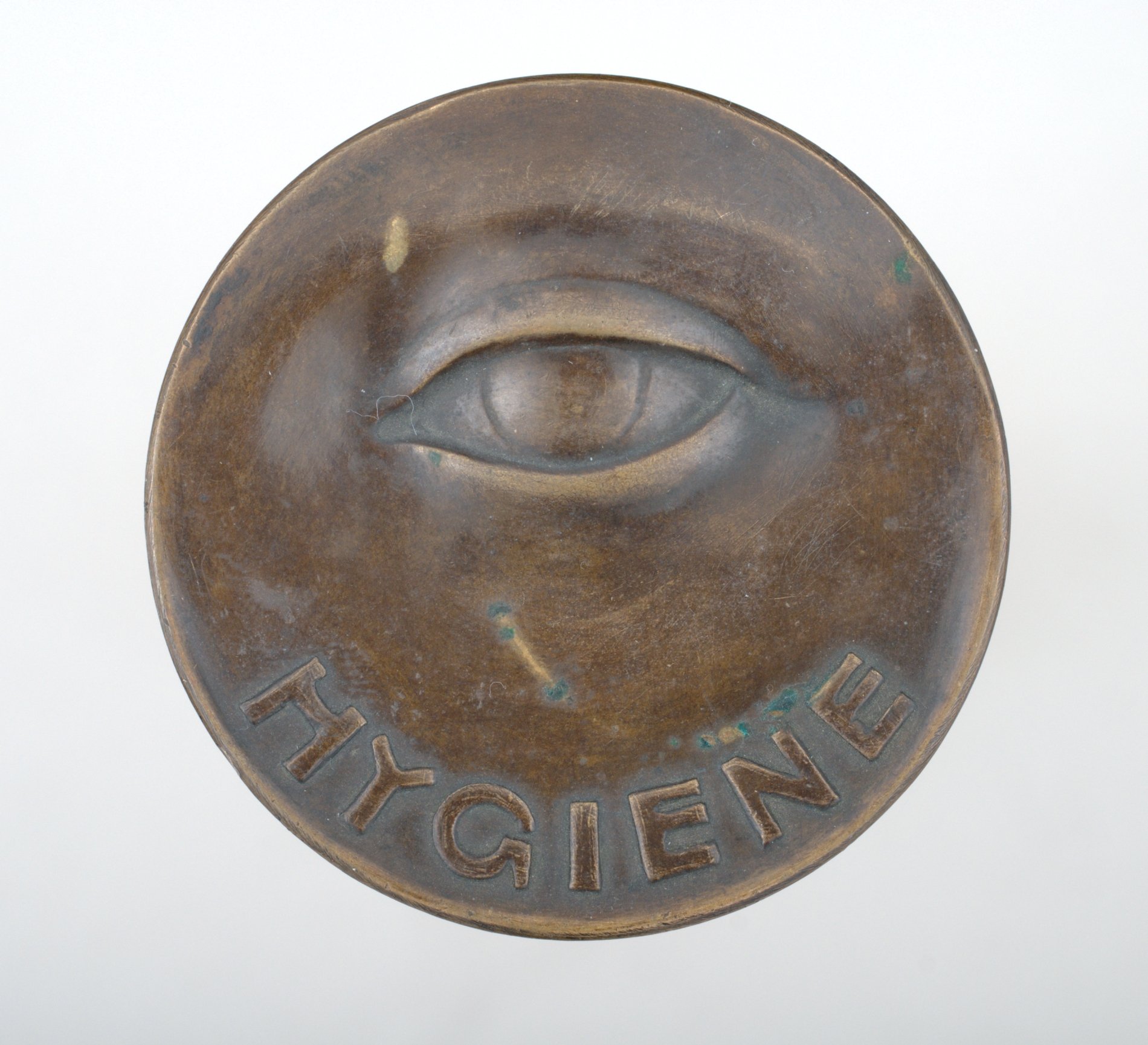 Bronzemedaille - Hygiene (Stiftung Domäne Dahlem - Landgut und Museum, Weiternutzung nur mit Genehmigung des Museums CC BY-NC-SA)