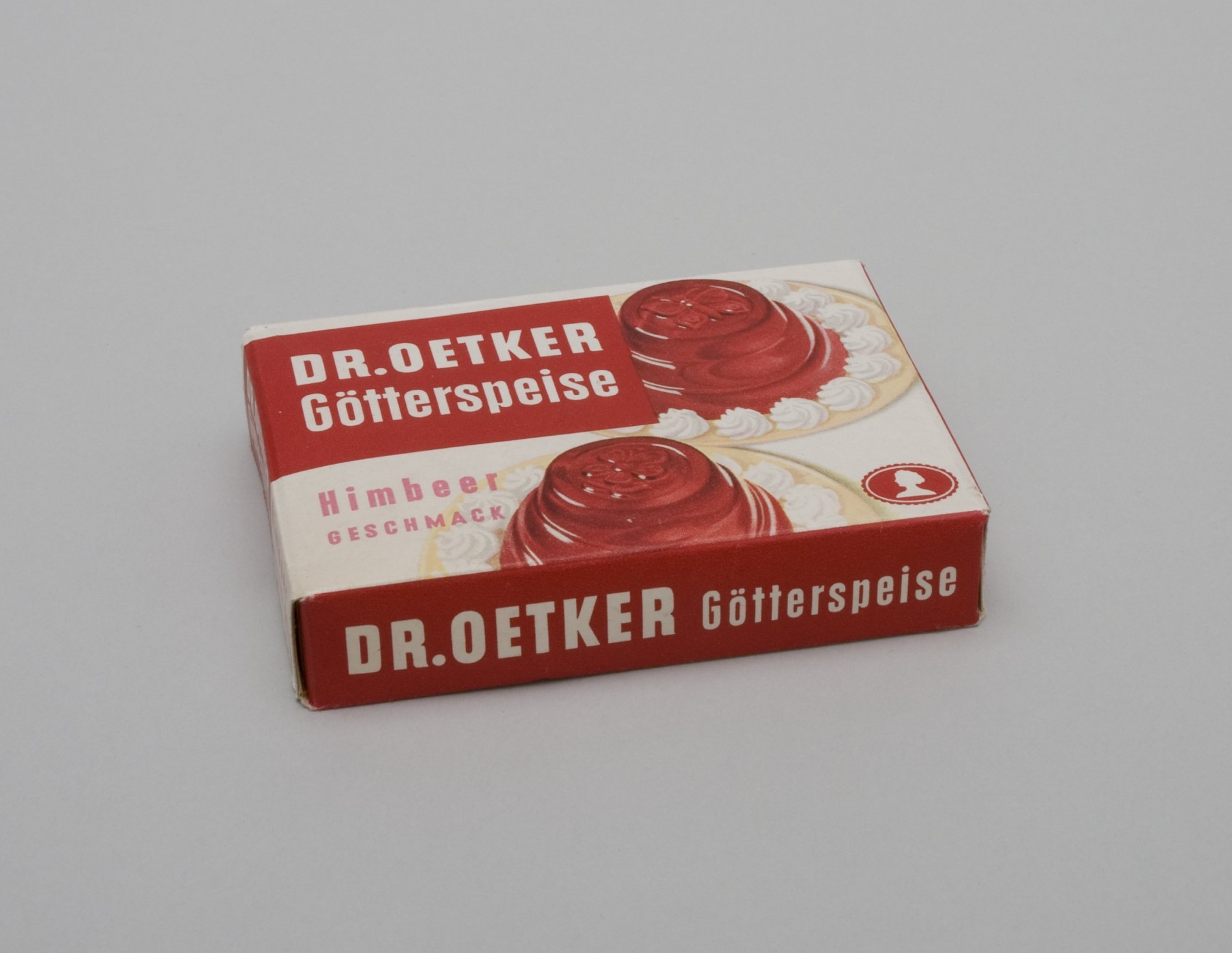 Götterspeise der Firma "Dr. Oetker" (Stiftung Domäne Dahlem - Landgut und Museum, Weiternutzung nur mit Genehmigung des Museums CC BY-NC-SA)