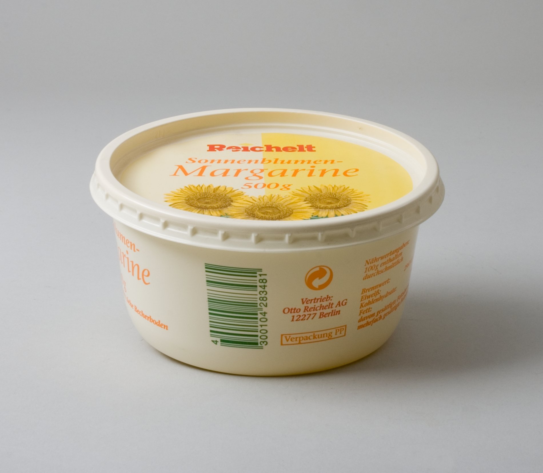 Warenmuster "Sonnenblumen Margarine" der Firma "Reichelt" (Stiftung Domäne Dahlem - Landgut und Museum, Weiternutzung nur mit Genehmigung des Museums CC BY-NC-SA)