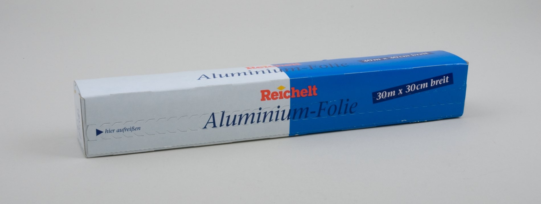 Verpackung "Aluminium-Folie" der "Reichelt" - Eigenmarke (Stiftung Domäne Dahlem - Landgut und Museum, Weiternutzung nur mit Genehmigung des Museums CC BY-NC-SA)