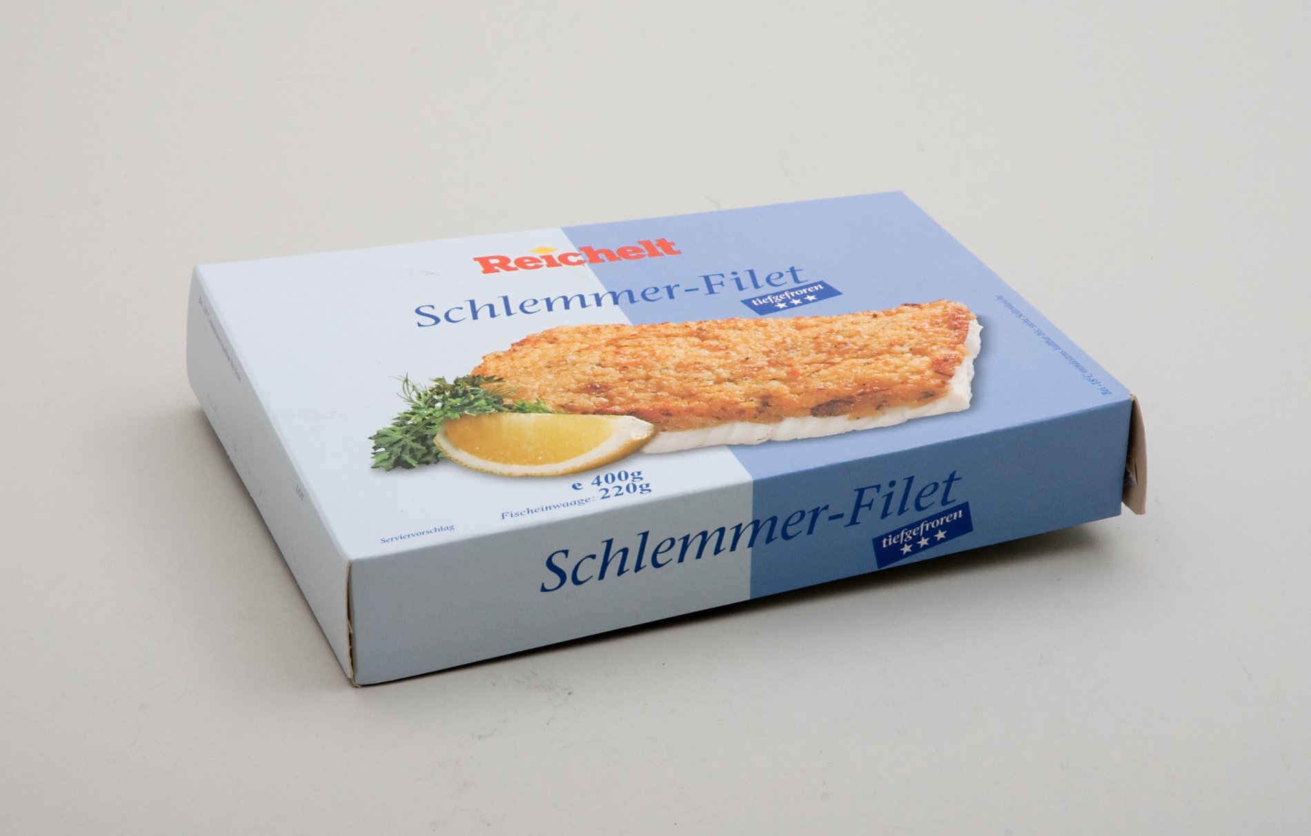 Verpackung "Schlemmer-Filet" der Firma "Reichelt" (Stiftung Domäne Dahlem - Landgut und Museum, Weiternutzung nur mit Genehmigung des Museums CC BY-NC-SA)