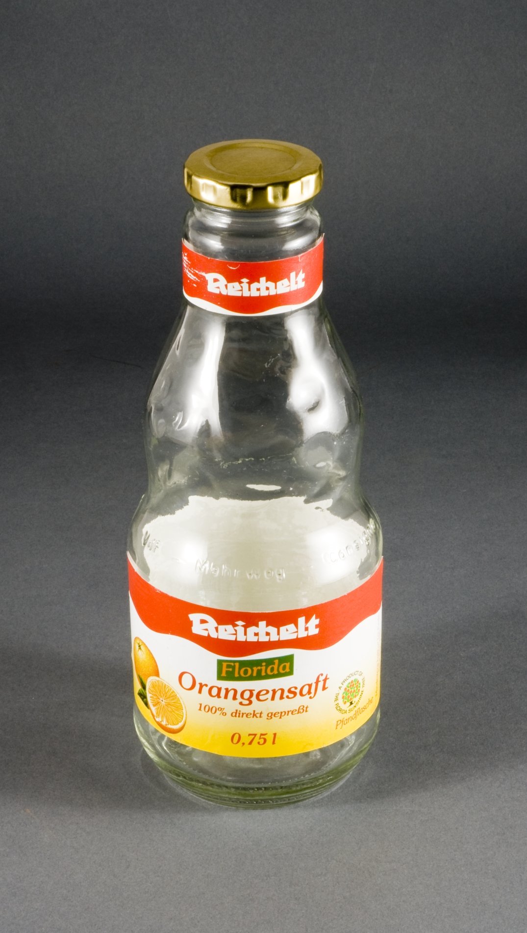 Schraubflasche "Reichelt Florida - Orangensaft" (Stiftung Domäne Dahlem - Landgut und Museum, Weiternutzung nur mit Genehmigung des Museums CC BY-NC-SA)