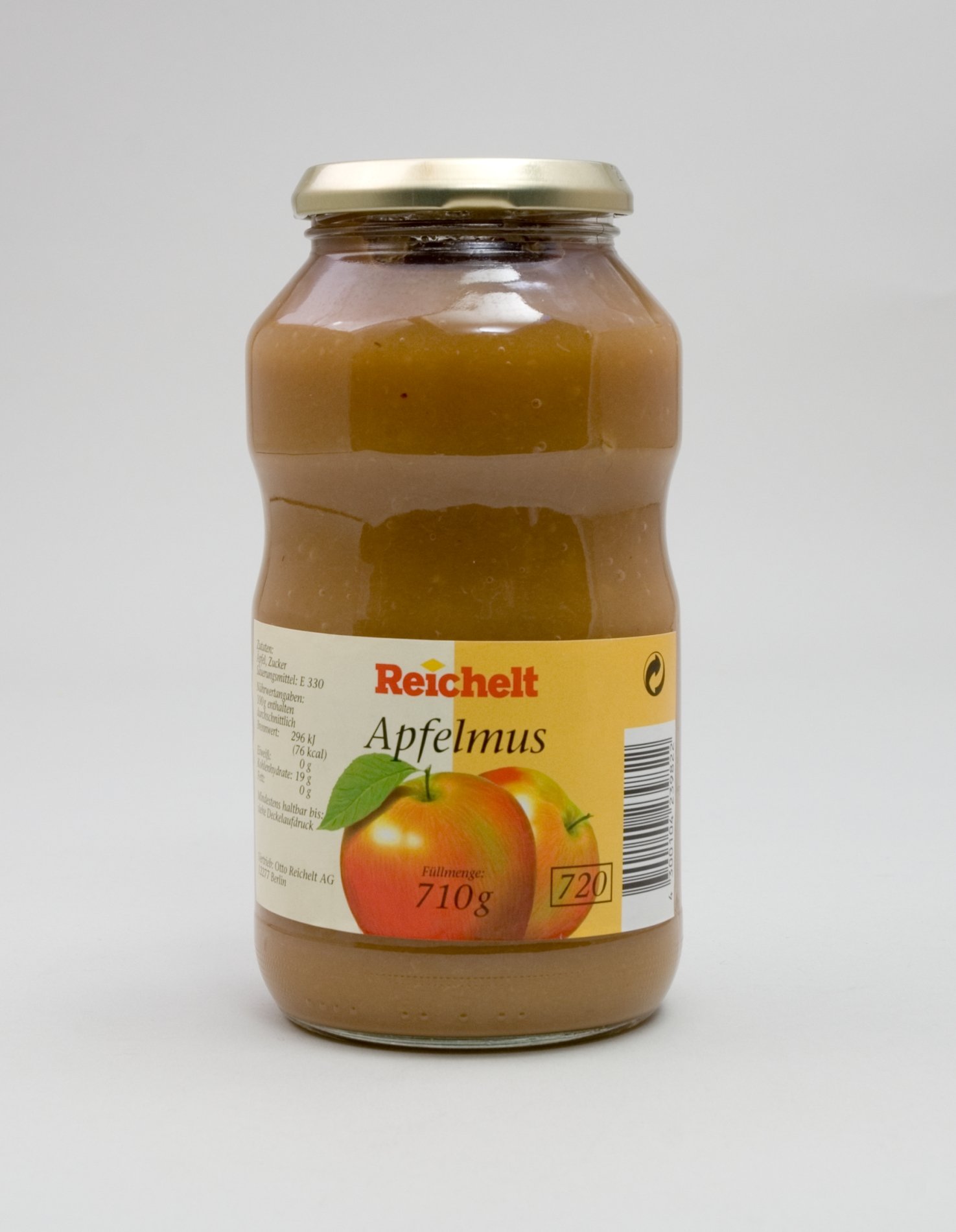 Gläser "Apfelmus" der Firma "Reichelt" (Stiftung Domäne Dahlem - Landgut und Museum, Weiternutzung nur mit Genehmigung des Museums CC BY-NC-SA)
