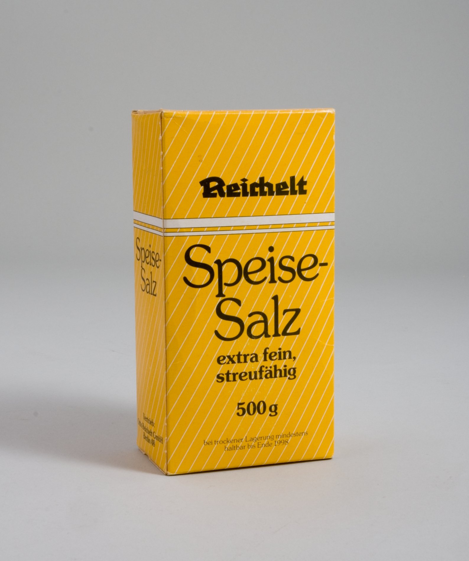Verpackung " Speise-Salz " der Firma "Reichelt" (Stiftung Domäne Dahlem - Landgut und Museum, Weiternutzung nur mit Genehmigung des Museums CC BY-NC-SA)