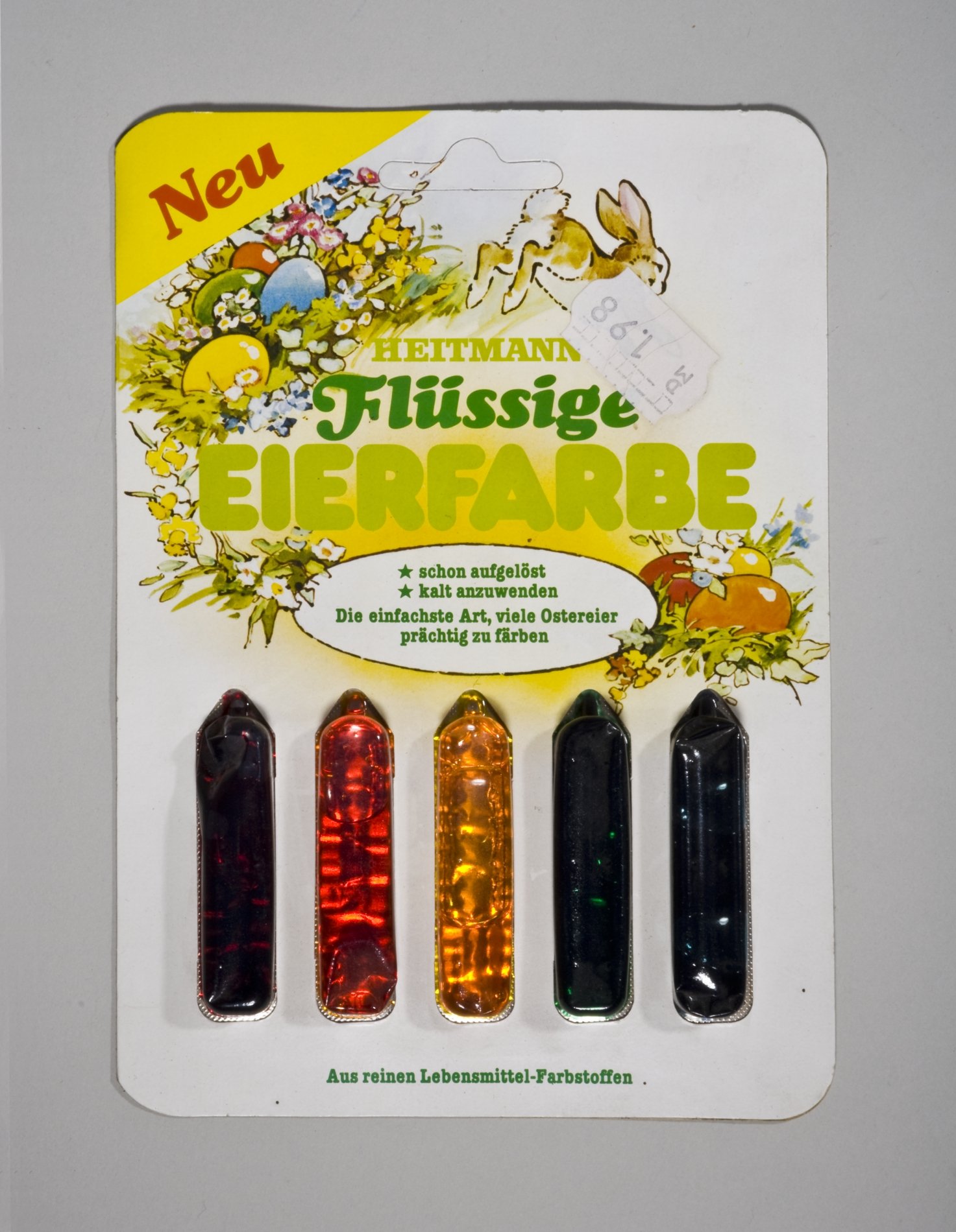 Verpackung mit flüssiger Eierfarbe (Stiftung Domäne Dahlem - Landgut und Museum, Weiternutzung nur mit Genehmigung des Museums CC BY-NC-SA)