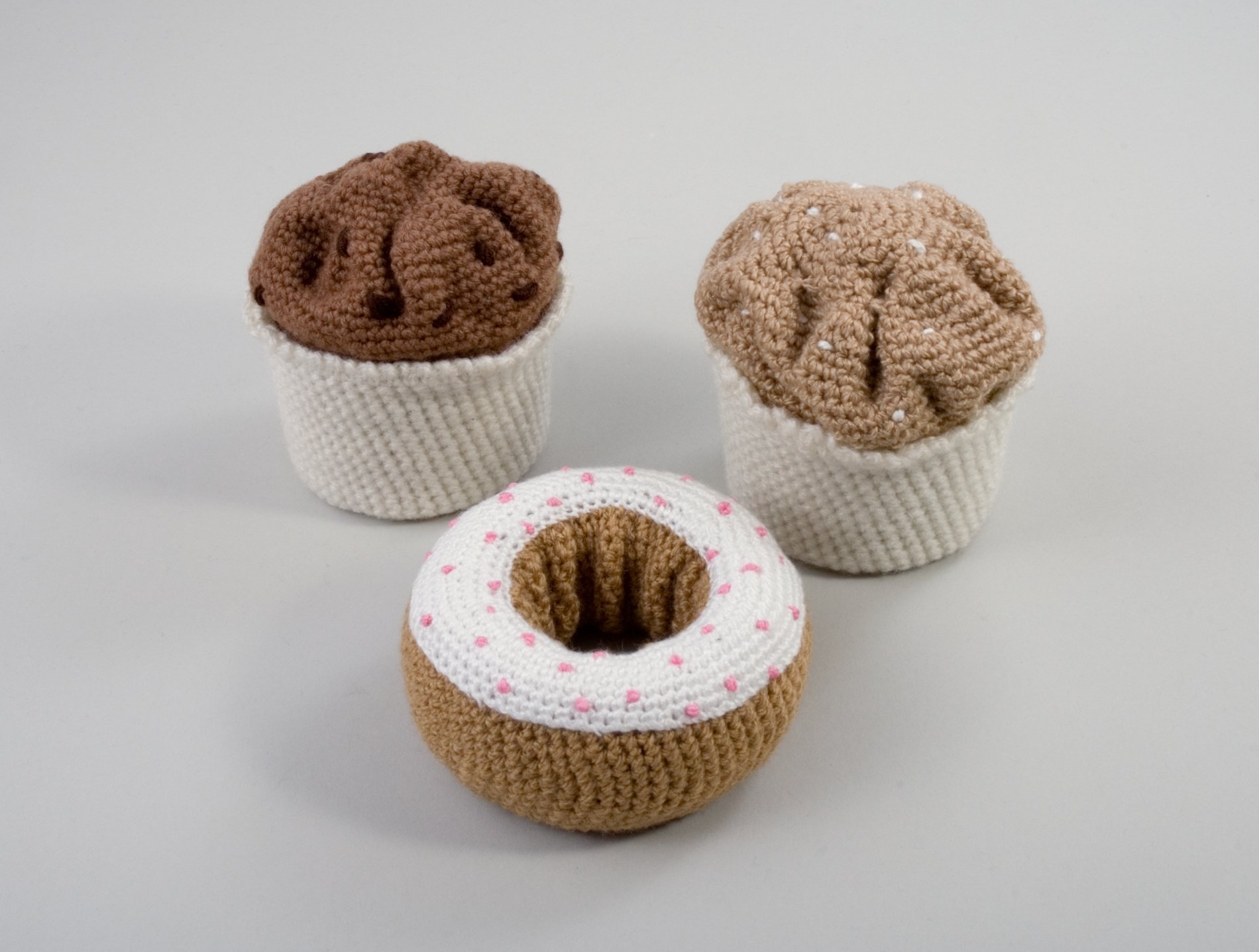 Kunstobjekt - Eat Art "Muffins & Donut" (Stiftung Domäne Dahlem - Landgut und Museum, Weiternutzung nur mit Genehmigung des Museums CC BY-NC-SA)