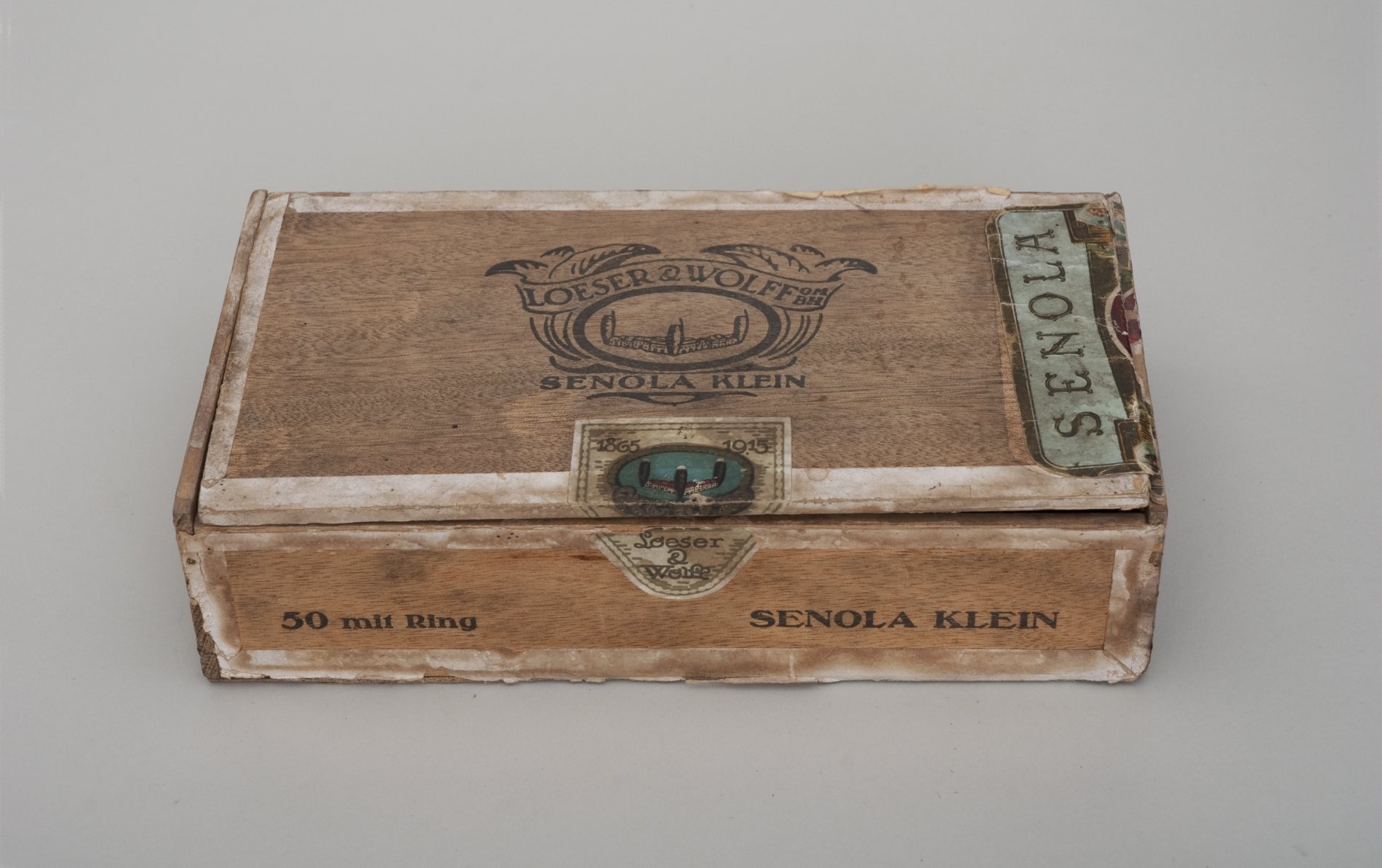 Zigarren-Kiste "Senola Klein" (Stiftung Domäne Dahlem - Landgut und Museum, Weiternutzung nur mit Genehmigung des Museums CC BY-NC-SA)