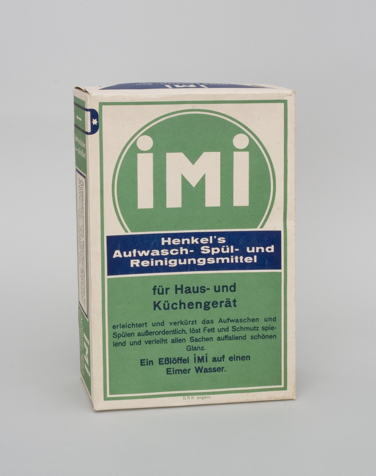 Schaupackung "IMI - Henkel's Aufwasch- Spül- und Reinigungsmittel" (Stiftung Domäne Dahlem - Landgut und Museum, Weiternutzung nur mit Genehmigung des Museums CC BY-NC-SA)