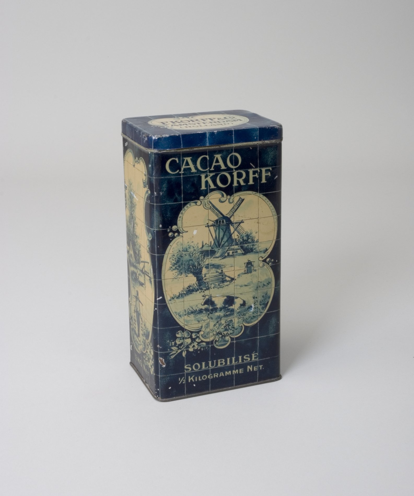 Cacao-Dose "Korff" (Stiftung Domäne Dahlem - Landgut und Museum, Weiternutzung nur mit Genehmigung des Museums CC BY-NC-SA)