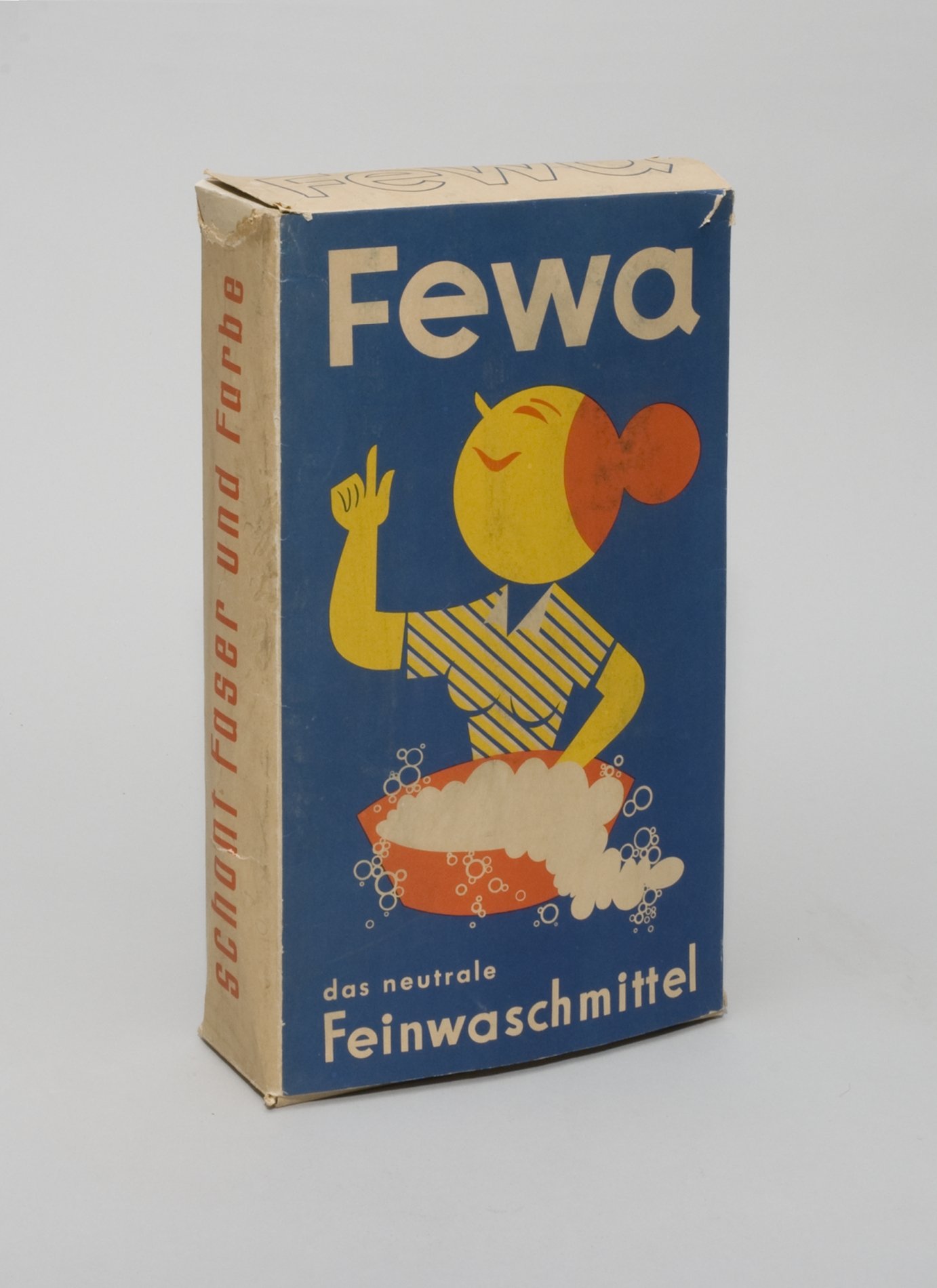 Verpackung für "Fewa" Feinwaschmittel (Stiftung Domäne Dahlem - Landgut und Museum, Weiternutzung nur mit Genehmigung des Museums CC BY-NC-SA)