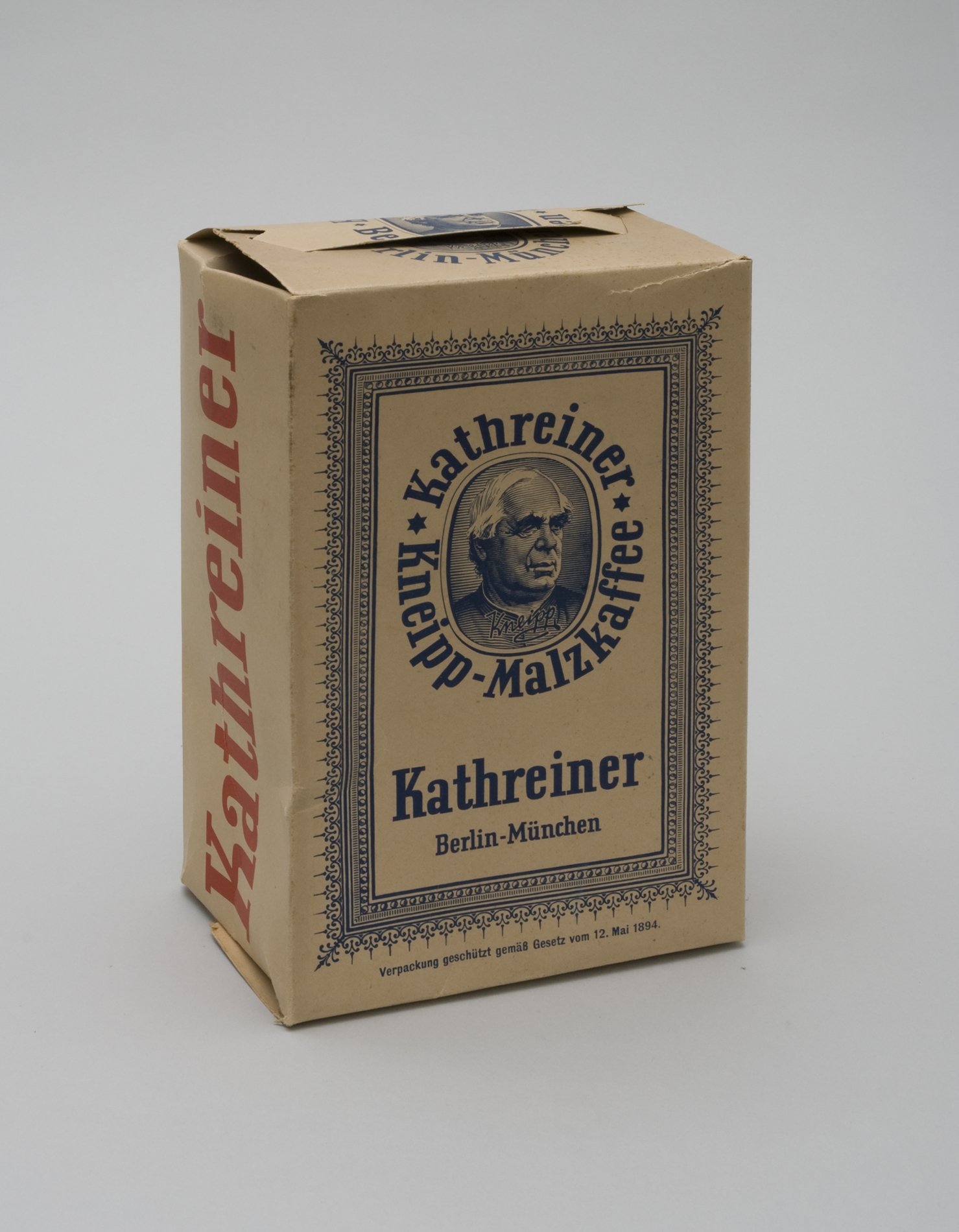 Schaupackung "Kathreiner - Kneipp-Malzkaffee " (Stiftung Domäne Dahlem - Landgut und Museum, Weiternutzung nur mit Genehmigung des Museums CC BY-NC-SA)
