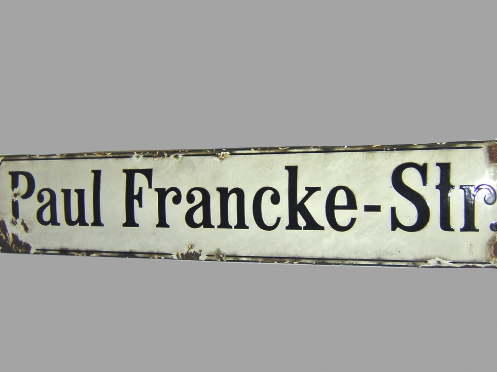 Straßenschild Paul Francke Straße (Museum Pankow CC BY-NC-SA)