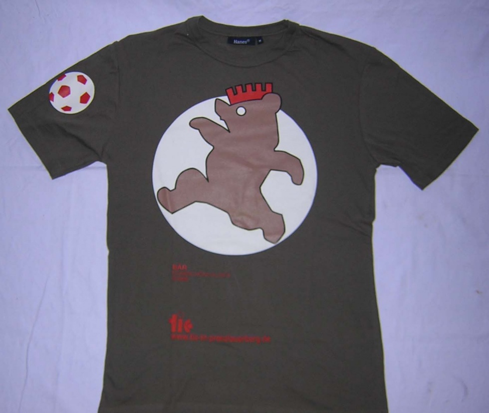 T-Shirt mit Bildaufdruck  (Museum Pankow CC BY-NC-SA)