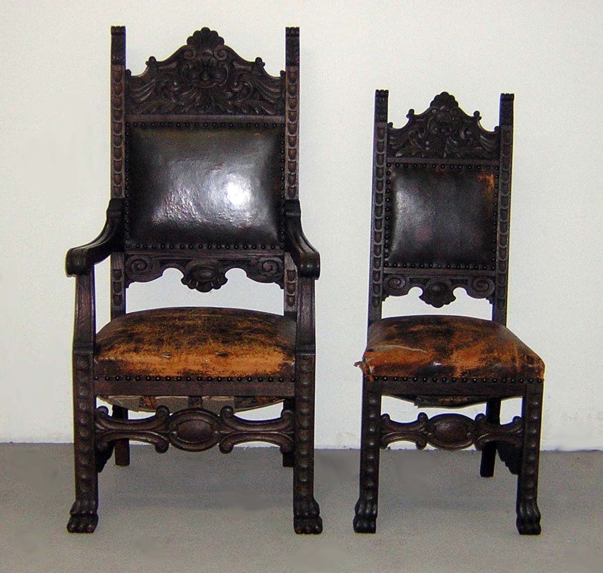 Zwei Stühle der Herrenzimmereinrichtung/ Danziger Straße (Museum Pankow CC BY-NC-SA)