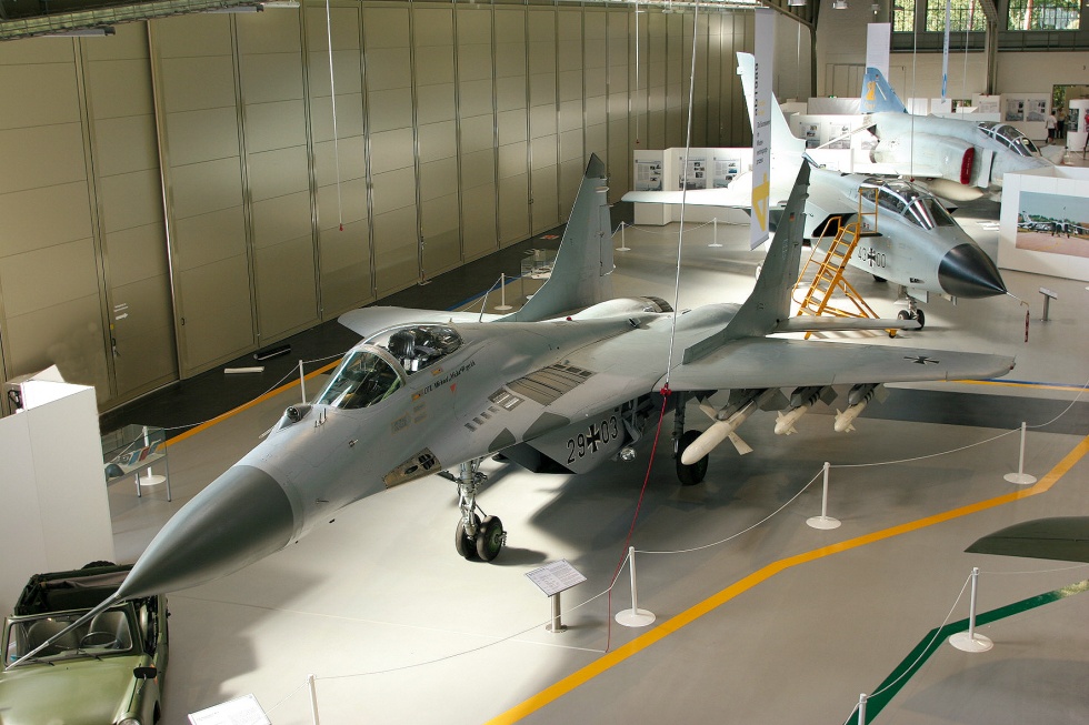 Jagdflugzeug MiG-29G (Flugzeugkennung der Bundeswehr: 29+03) (Militärhistorisches Museum der Bundeswehr - Flugplatz Berlin-Gatow CC BY-NC-SA)