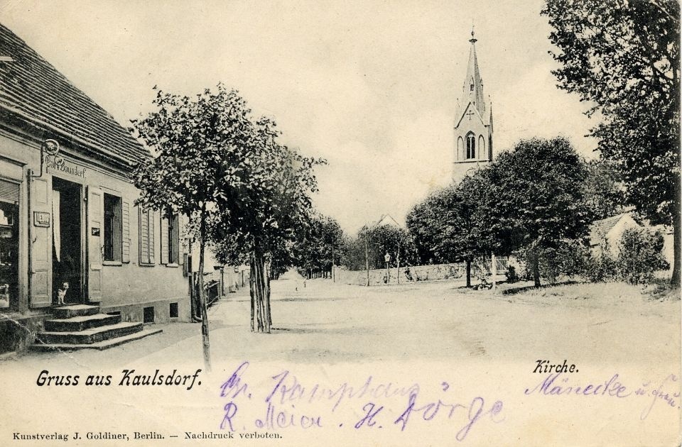 Ansichtskarte: Kaulsdorf mit Kirche (Bezirksmuseum Marzahn-Hellersdorf CC BY-NC-ND)