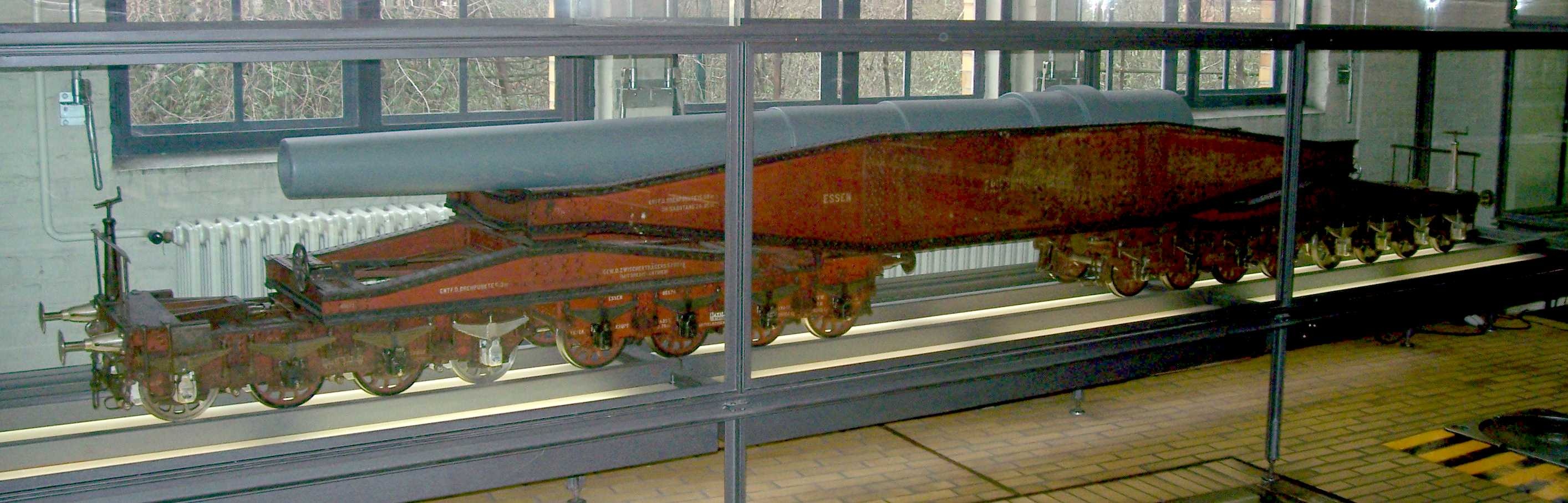 Eisenbahngeschütz "Essen 99573--99576", Krupp, Modell 1:5 (Stiftung Deutsches Technikmuseum Berlin CC0)