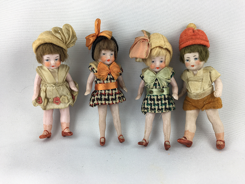 Puppenstubenpüppchen aus den 20er Jahren (Historisches Spielzeug Berlin e.V CC BY-NC-SA)